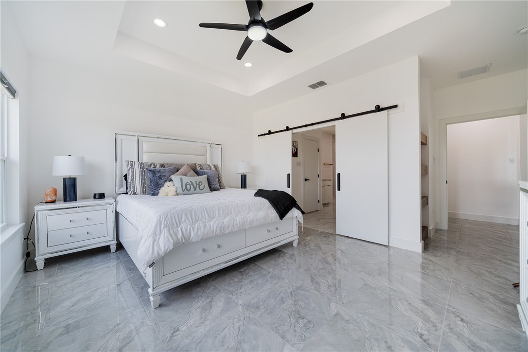 2622 Lannister Lane