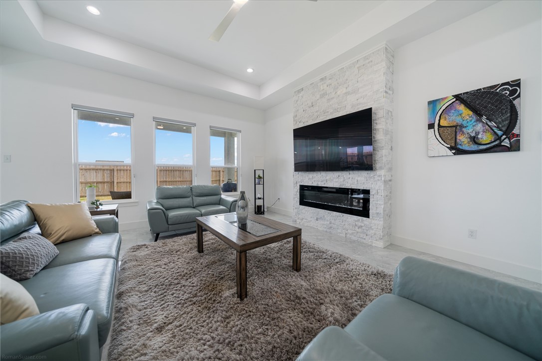 2622 Lannister Lane