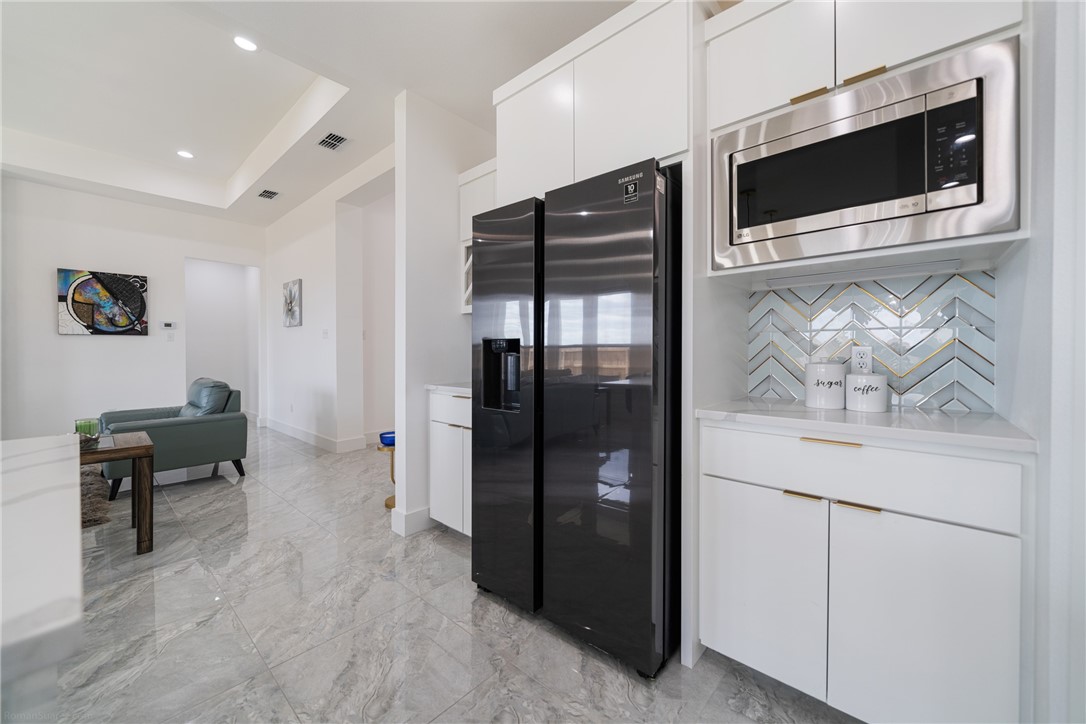2622 Lannister Lane