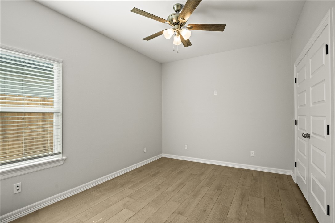 509 W Ragland Ave
