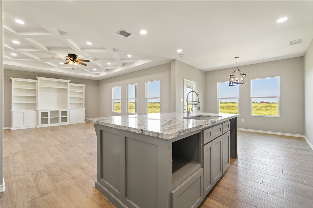 446 E County Road 2130