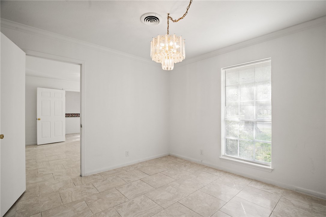 110 N University Blvd