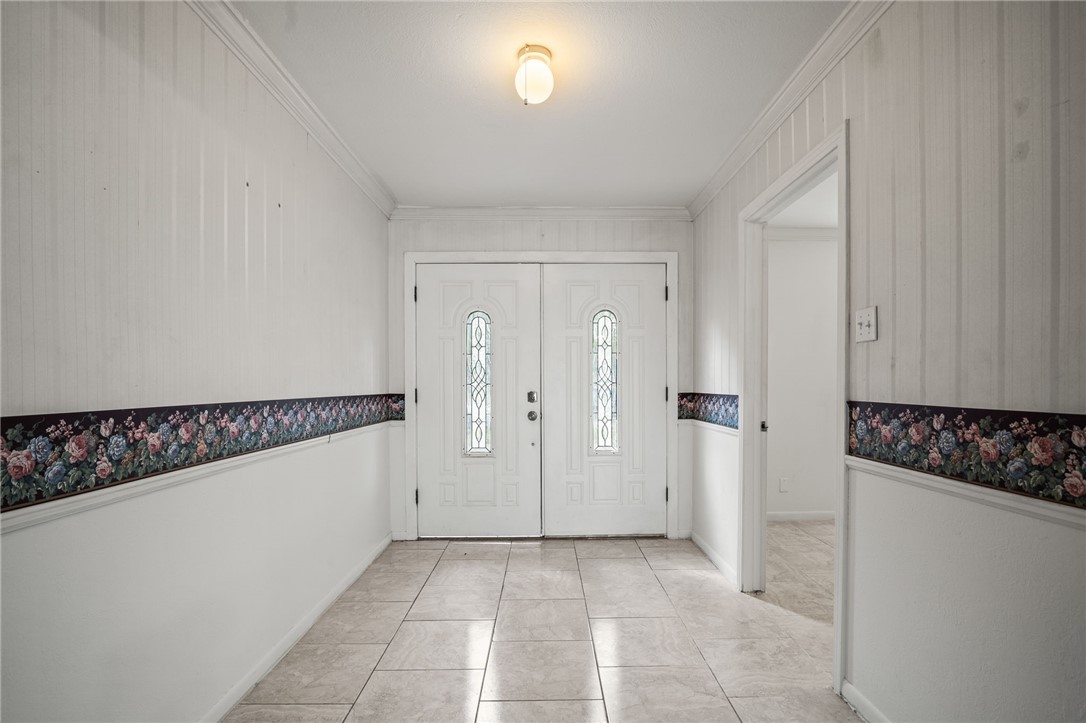 110 N University Blvd