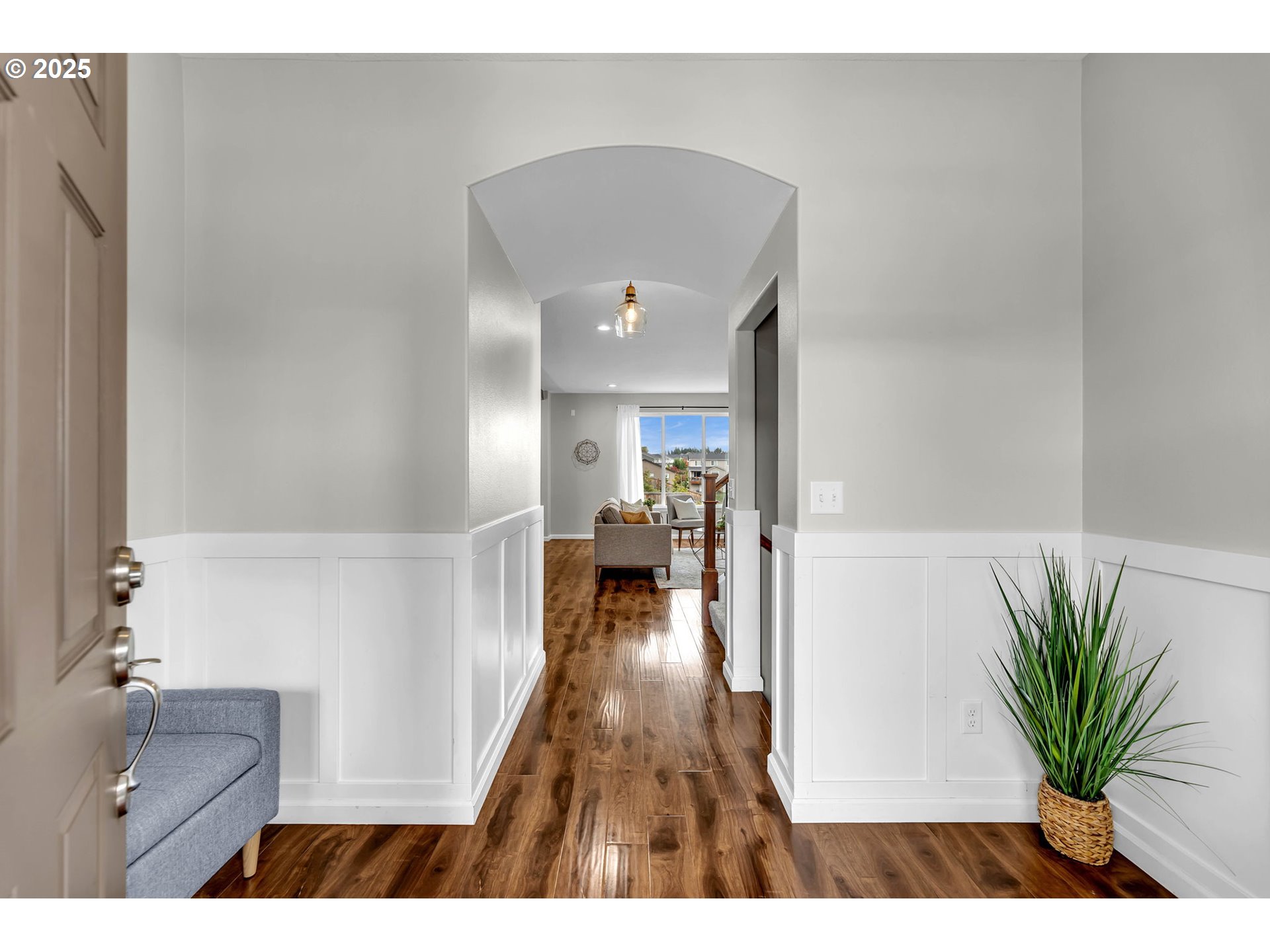 2504 S NISQUALLY AVE