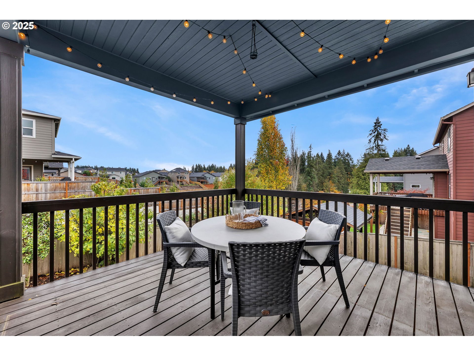 2504 S NISQUALLY AVE