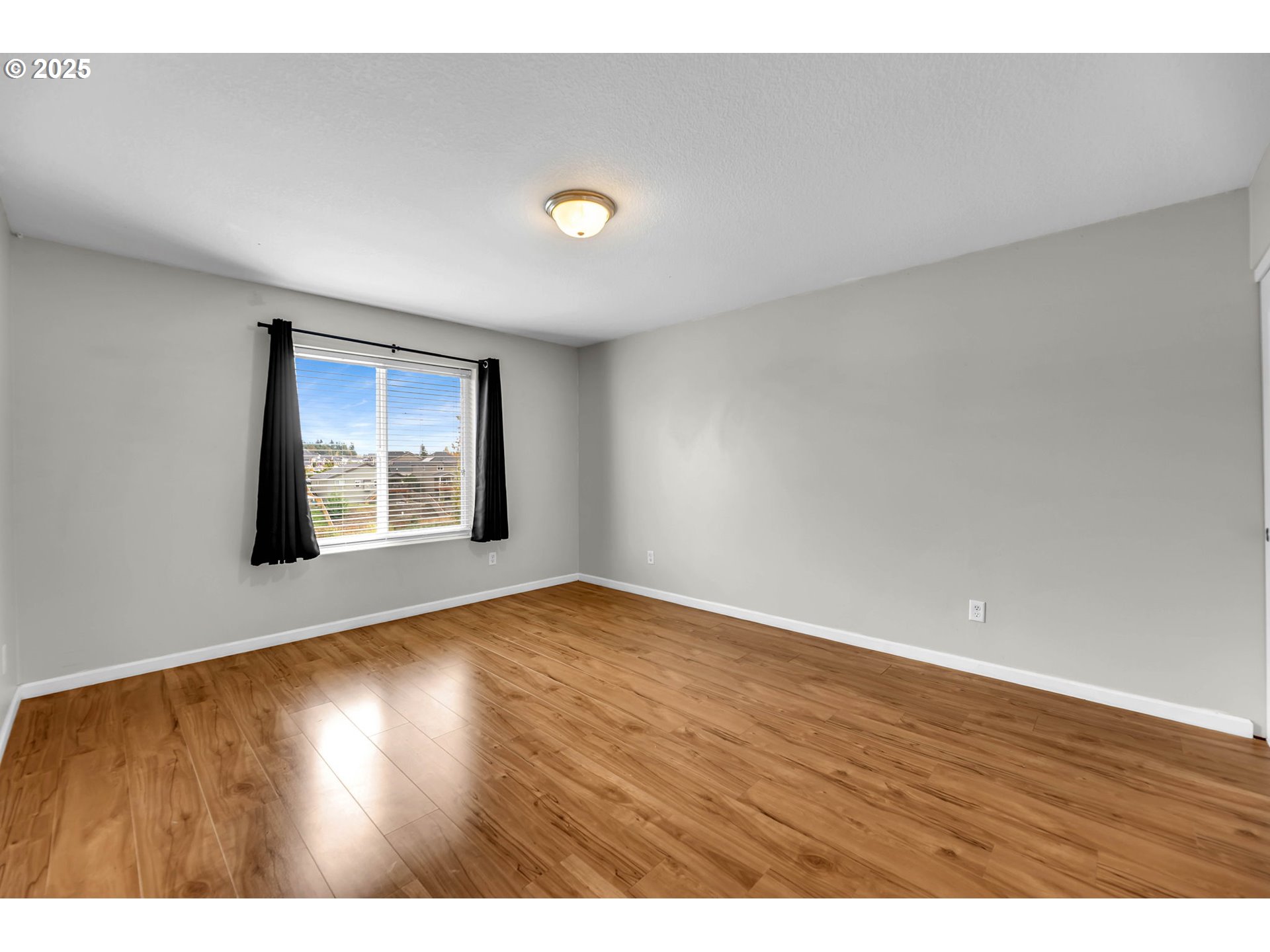 2504 S NISQUALLY AVE