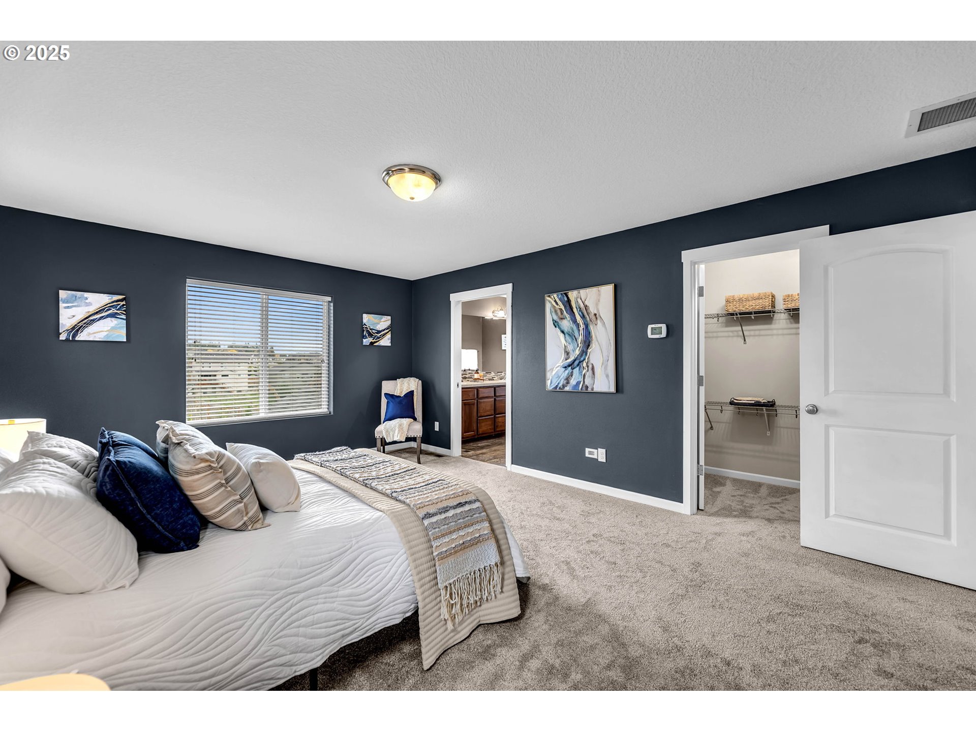 2504 S NISQUALLY AVE