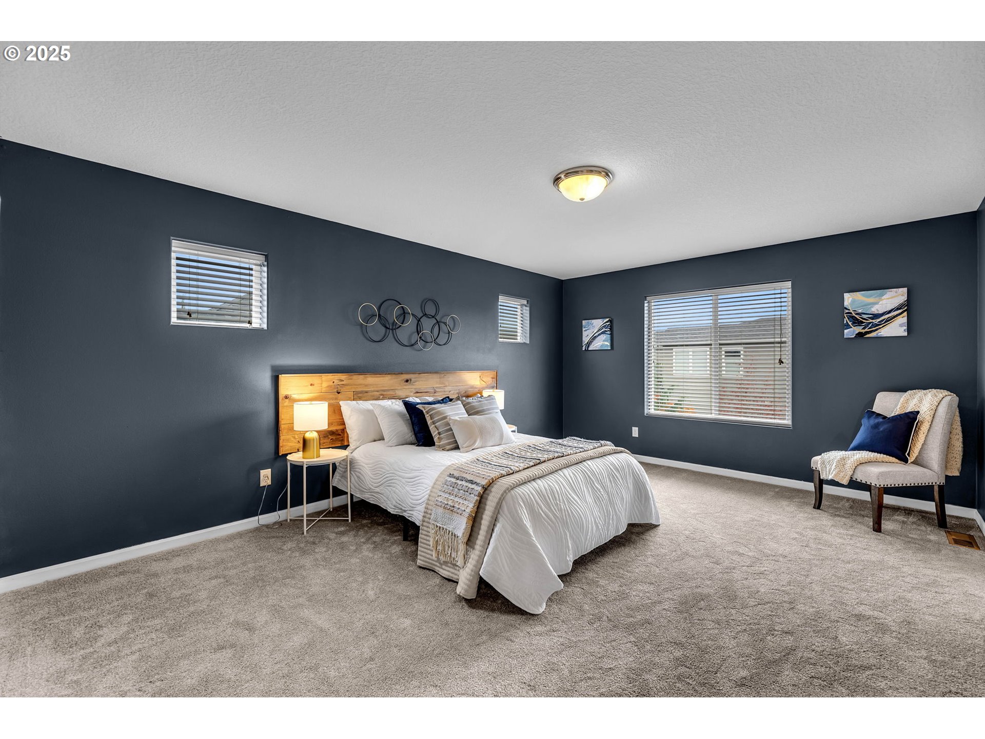 2504 S NISQUALLY AVE