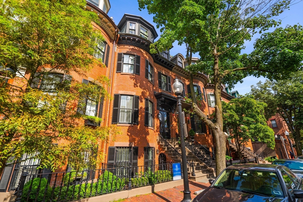 121 West Newton St. # 1