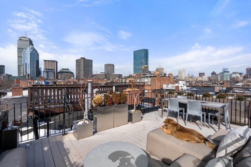 121 W Newton St # 2
