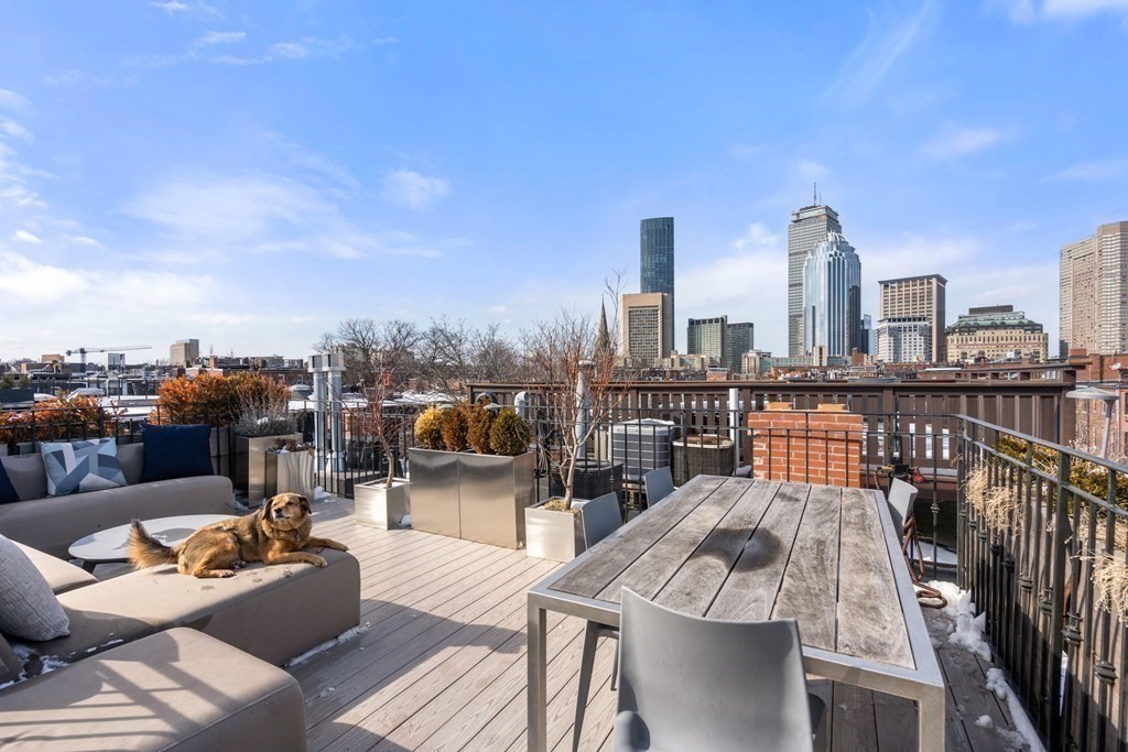 121 W Newton St # 2