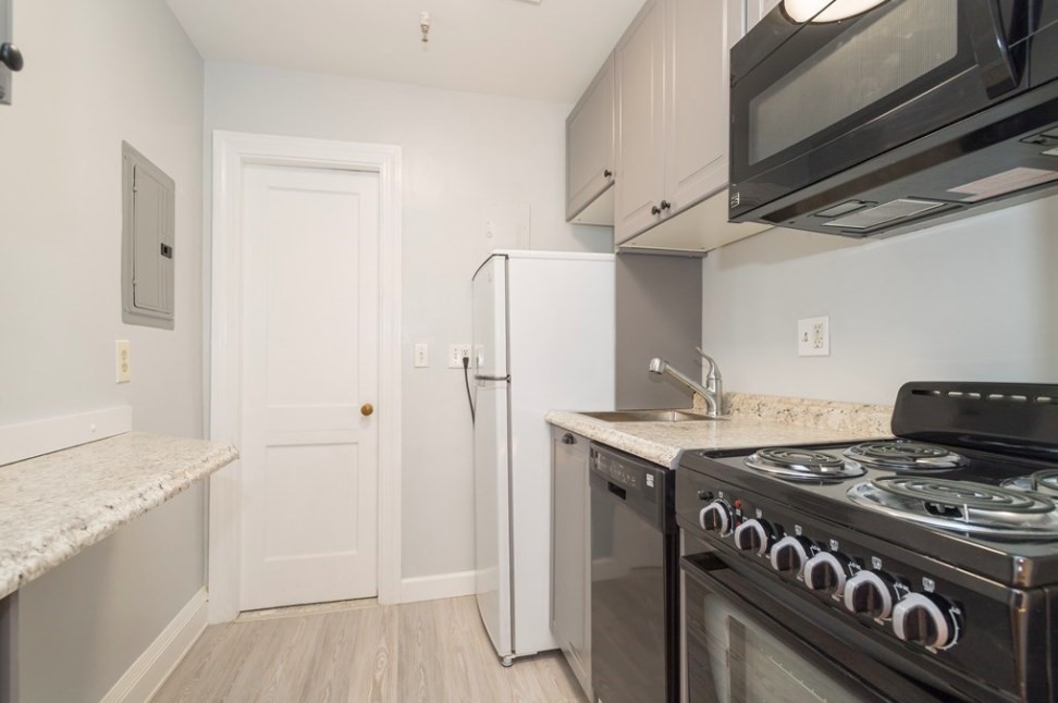 342 Commonwealth Avenue # 6