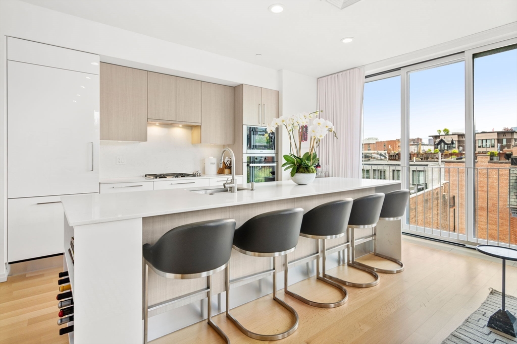 7 East Springfield # 5B