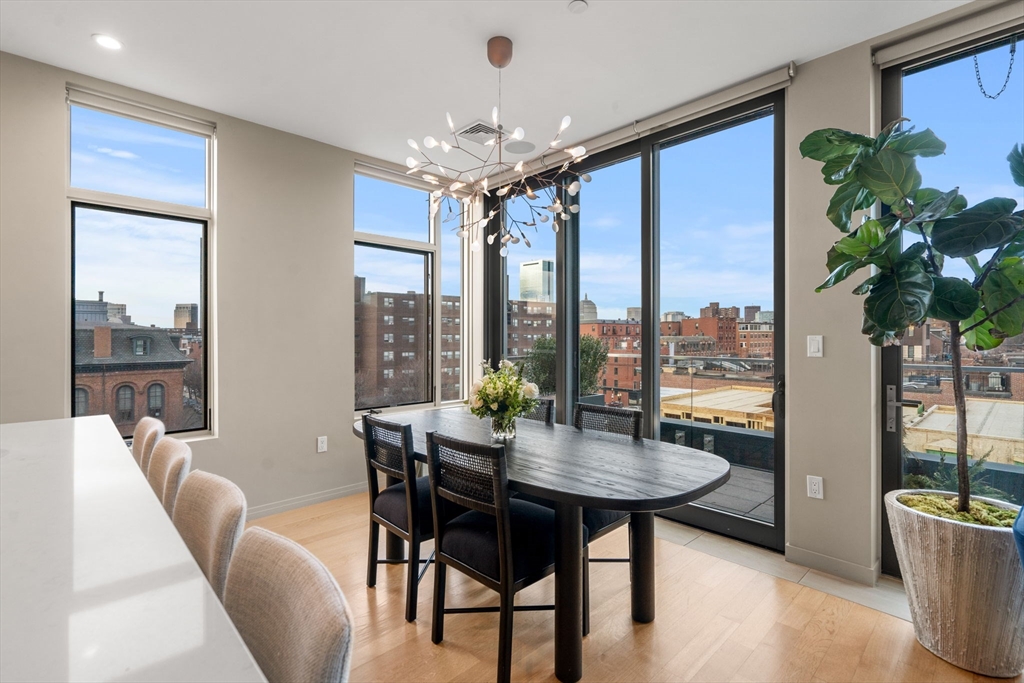 7 East Springfield Unit: PH6