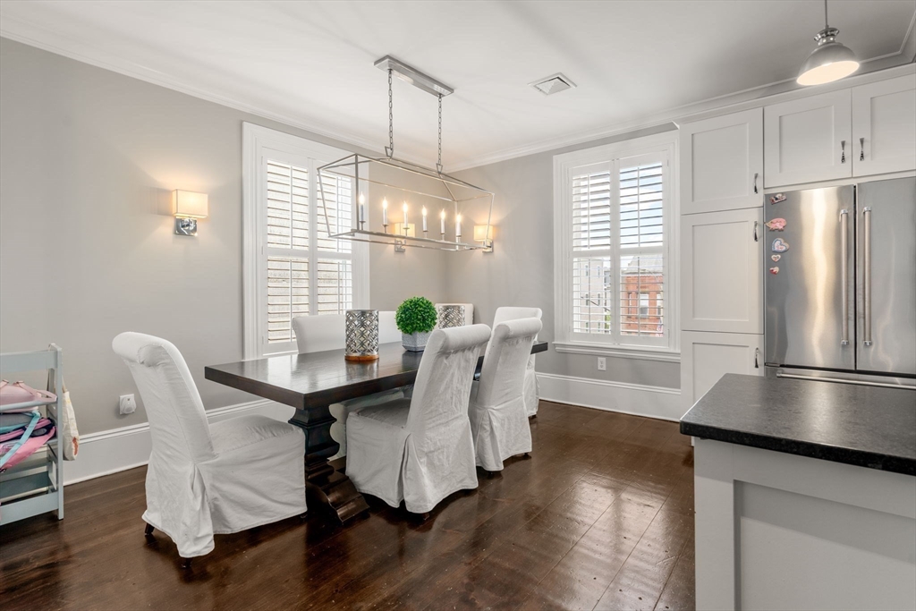 901 E. Broadway # 2