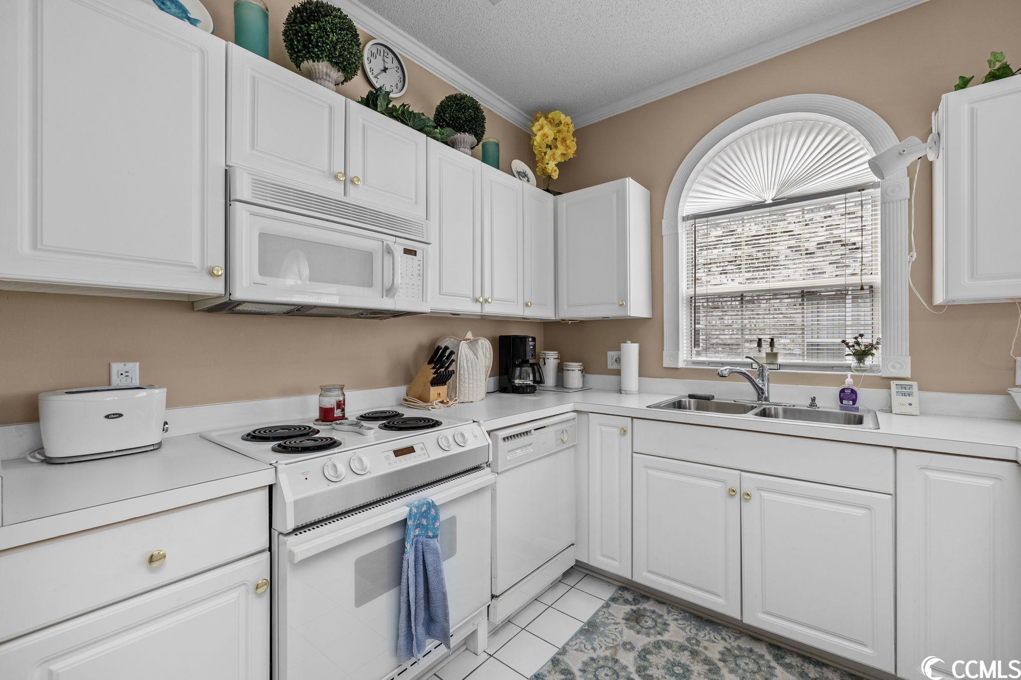 4745 Wild Iris Dr. Unit: 9- 202