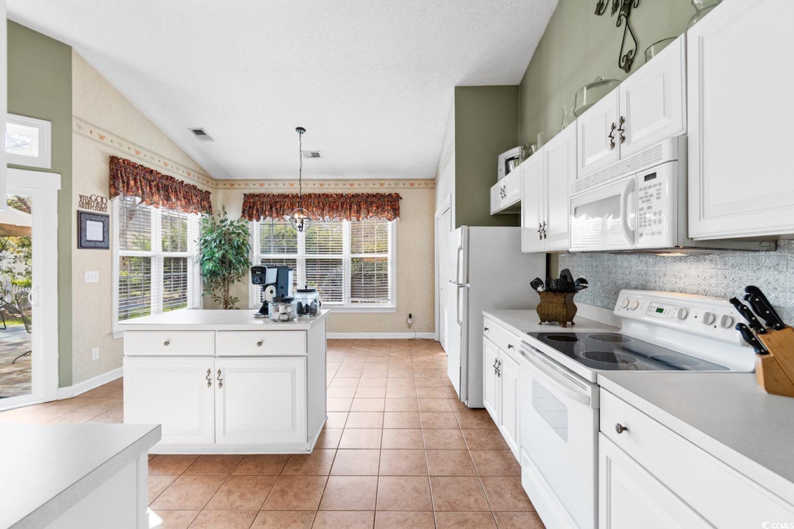 1166 North Blackmoor Dr.