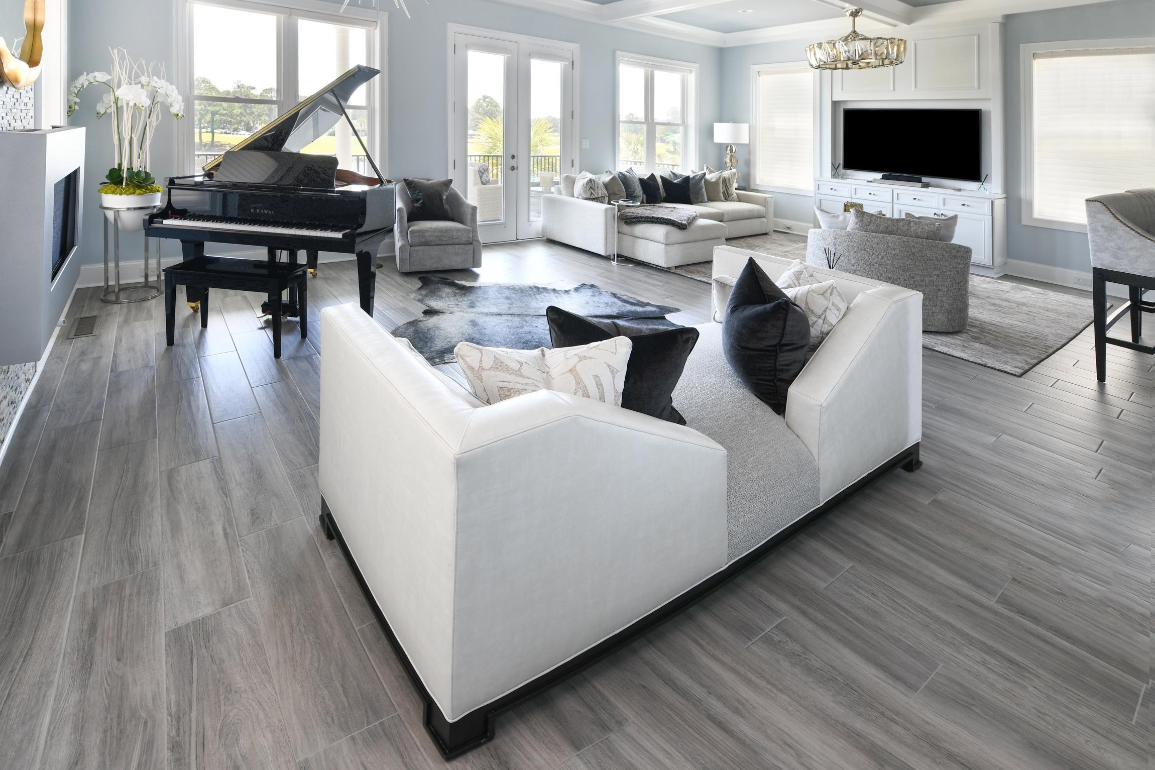 488 West Palms Dr.