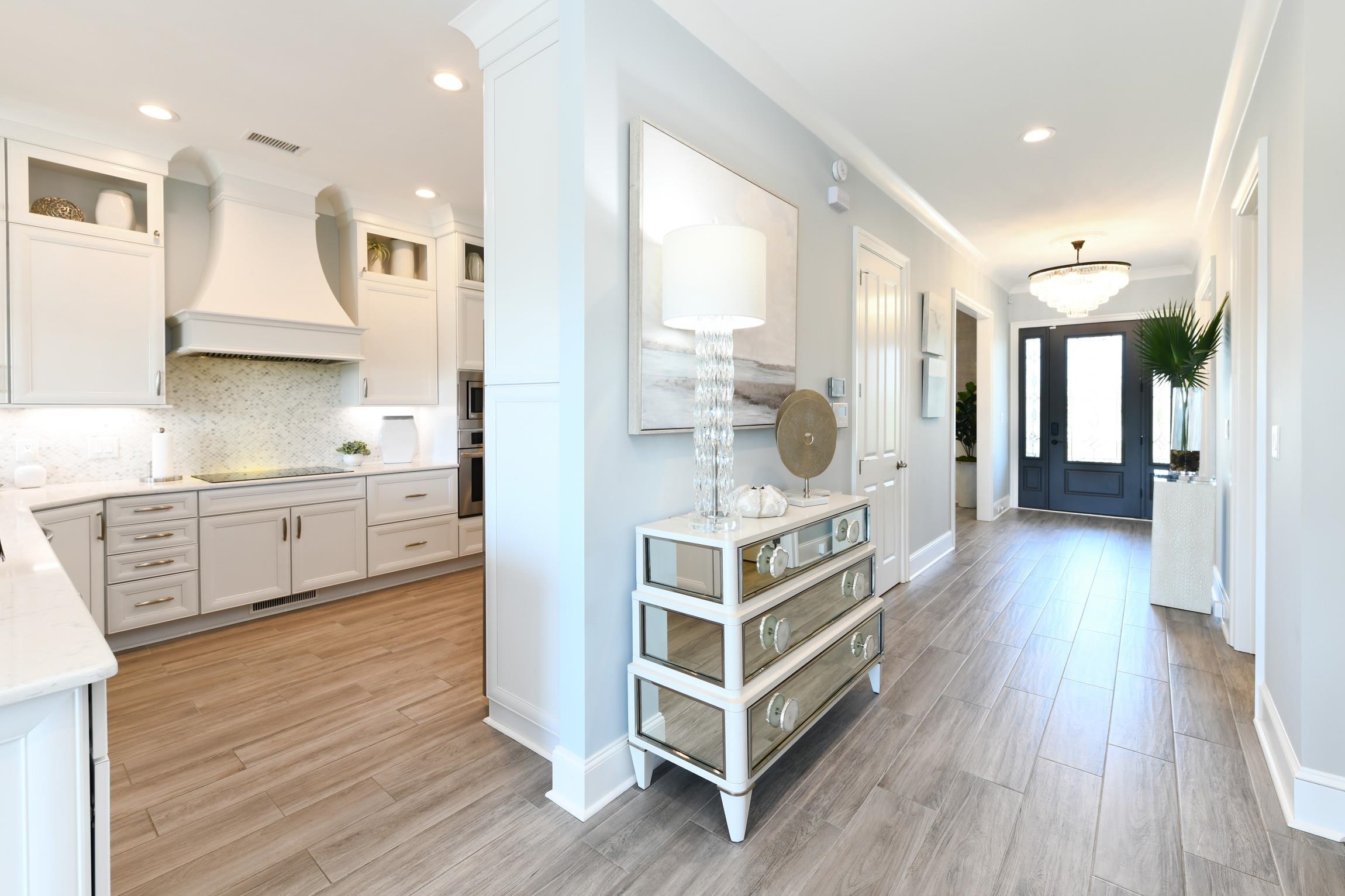 488 West Palms Dr.