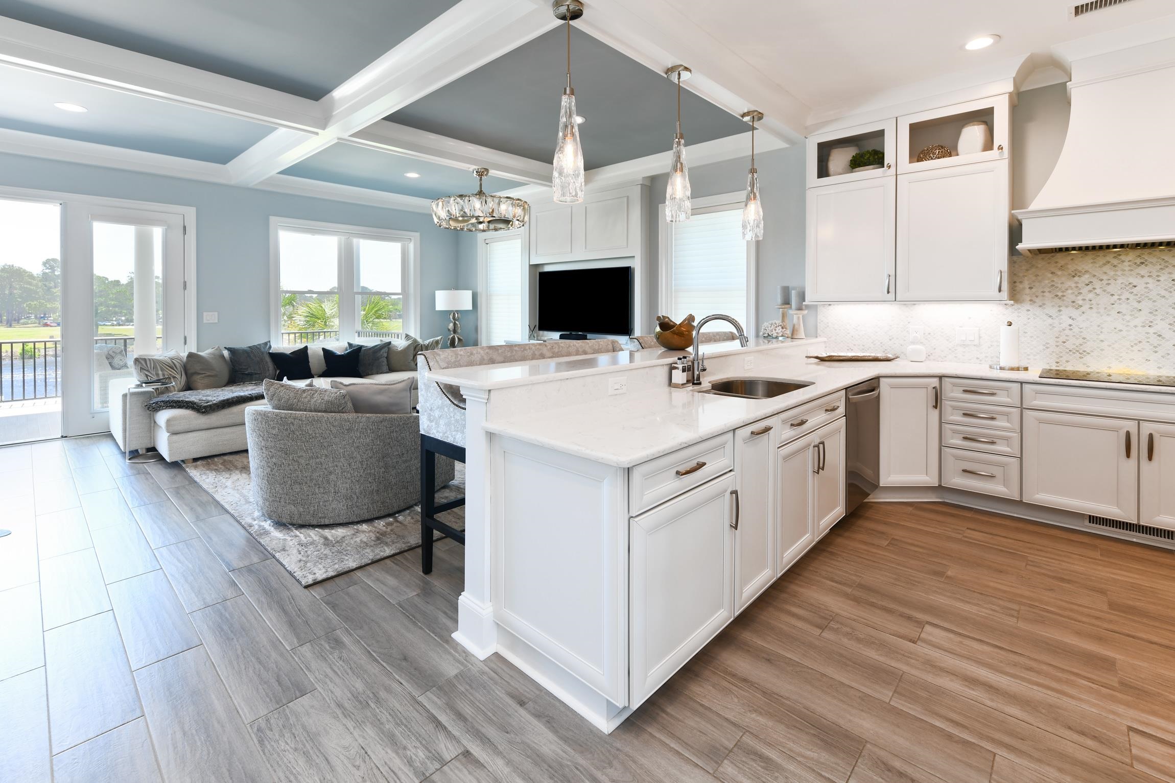 488 West Palms Dr.