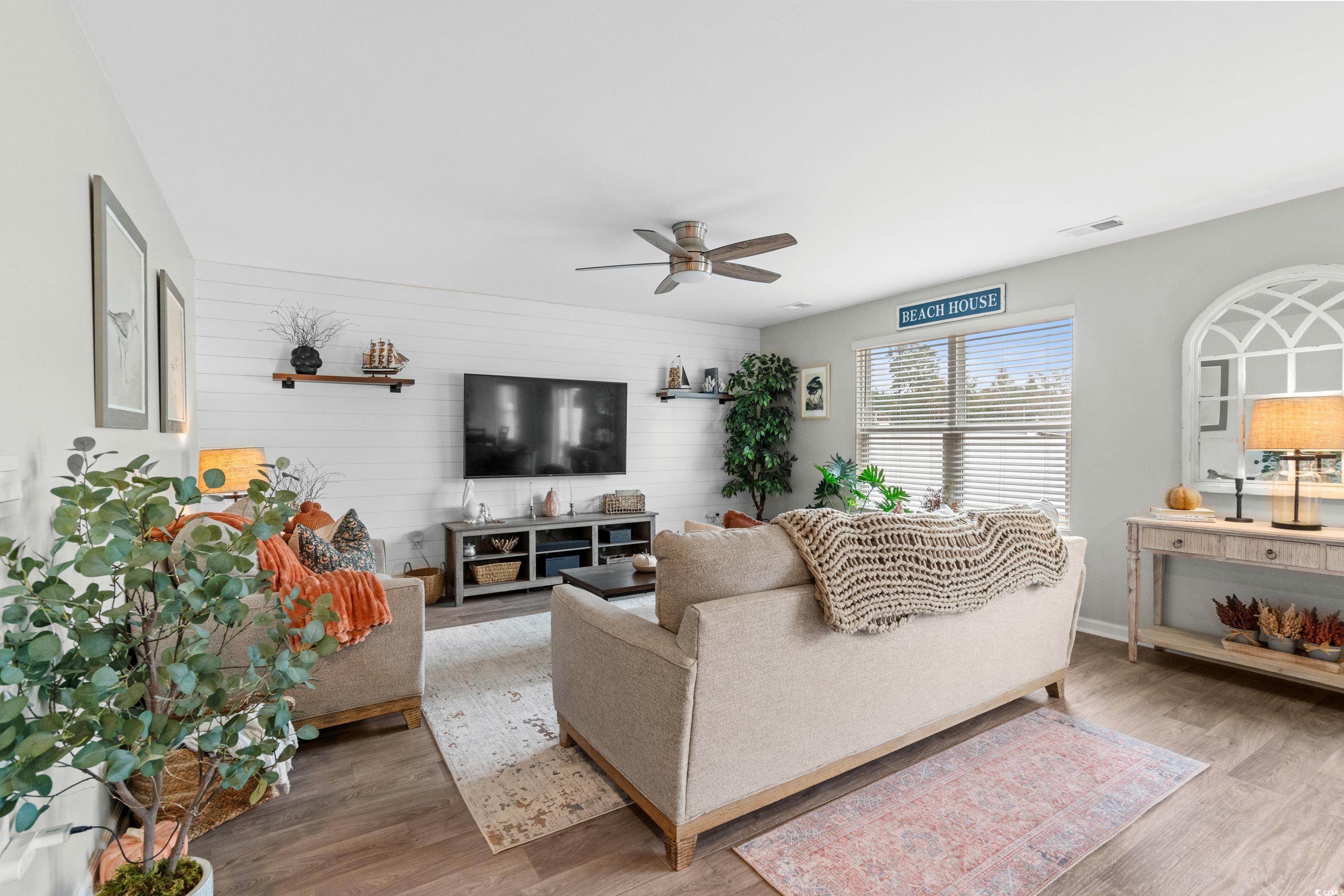 123 Clover Walk Dr.