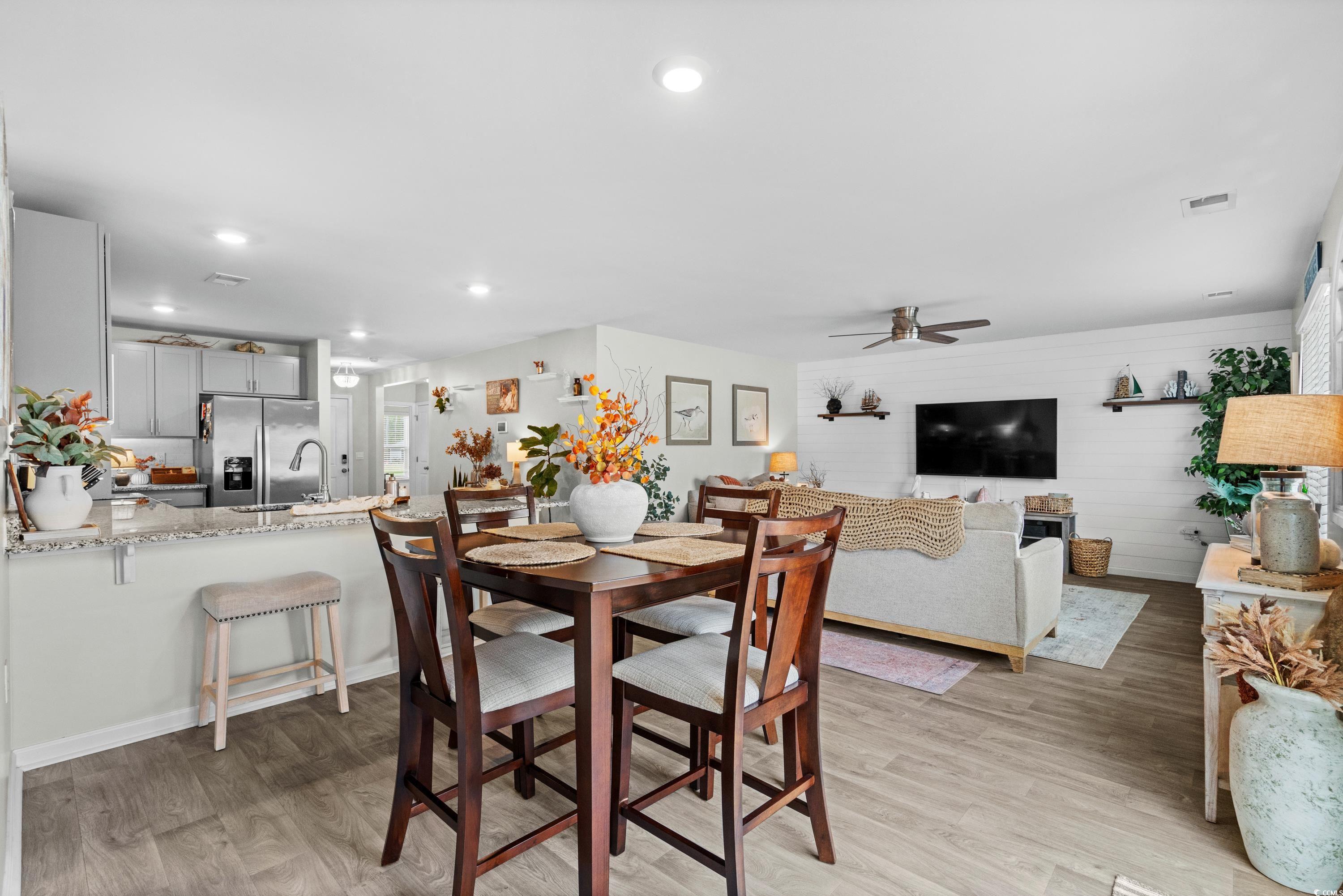 123 Clover Walk Dr.