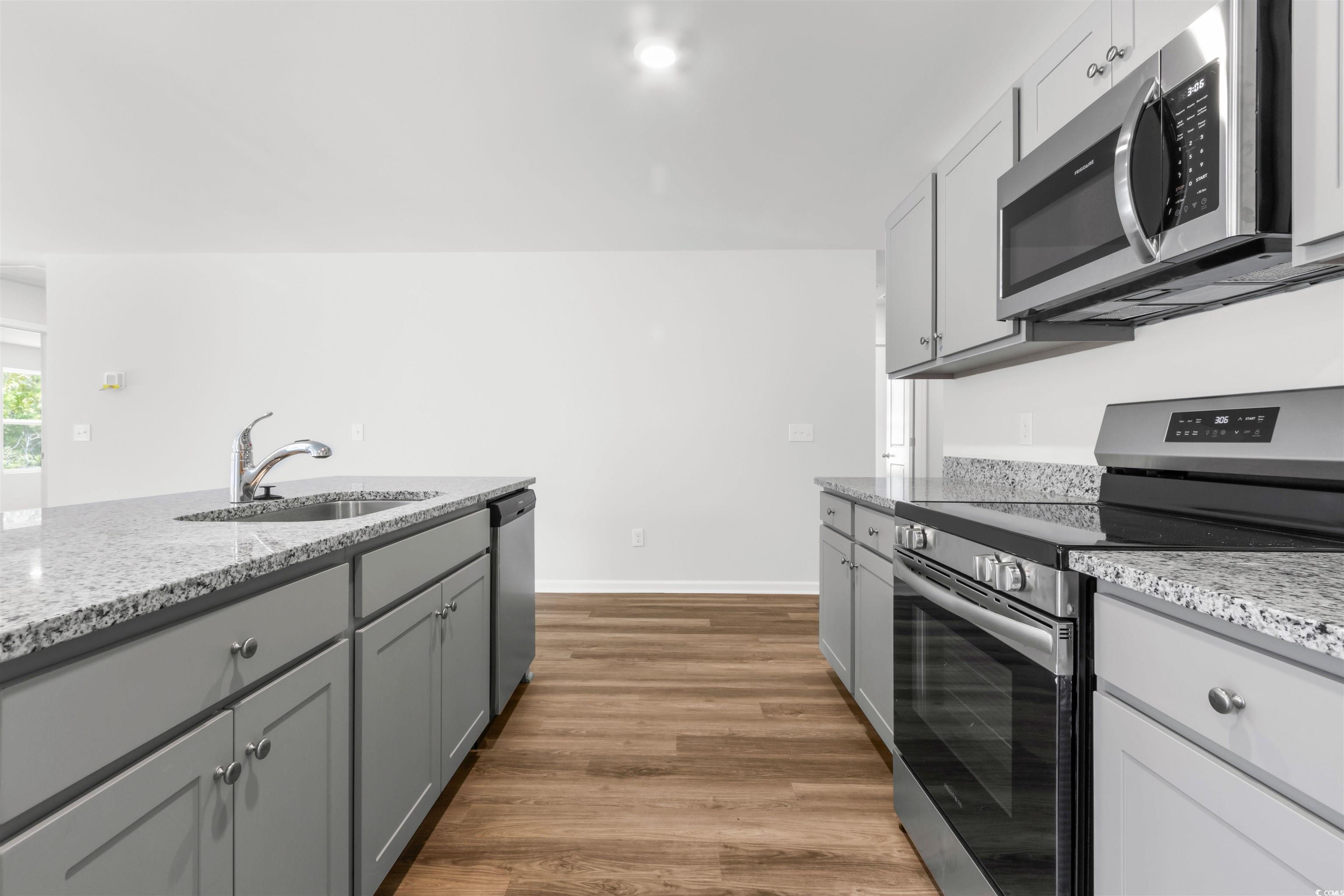 1044 Kinness Dr.