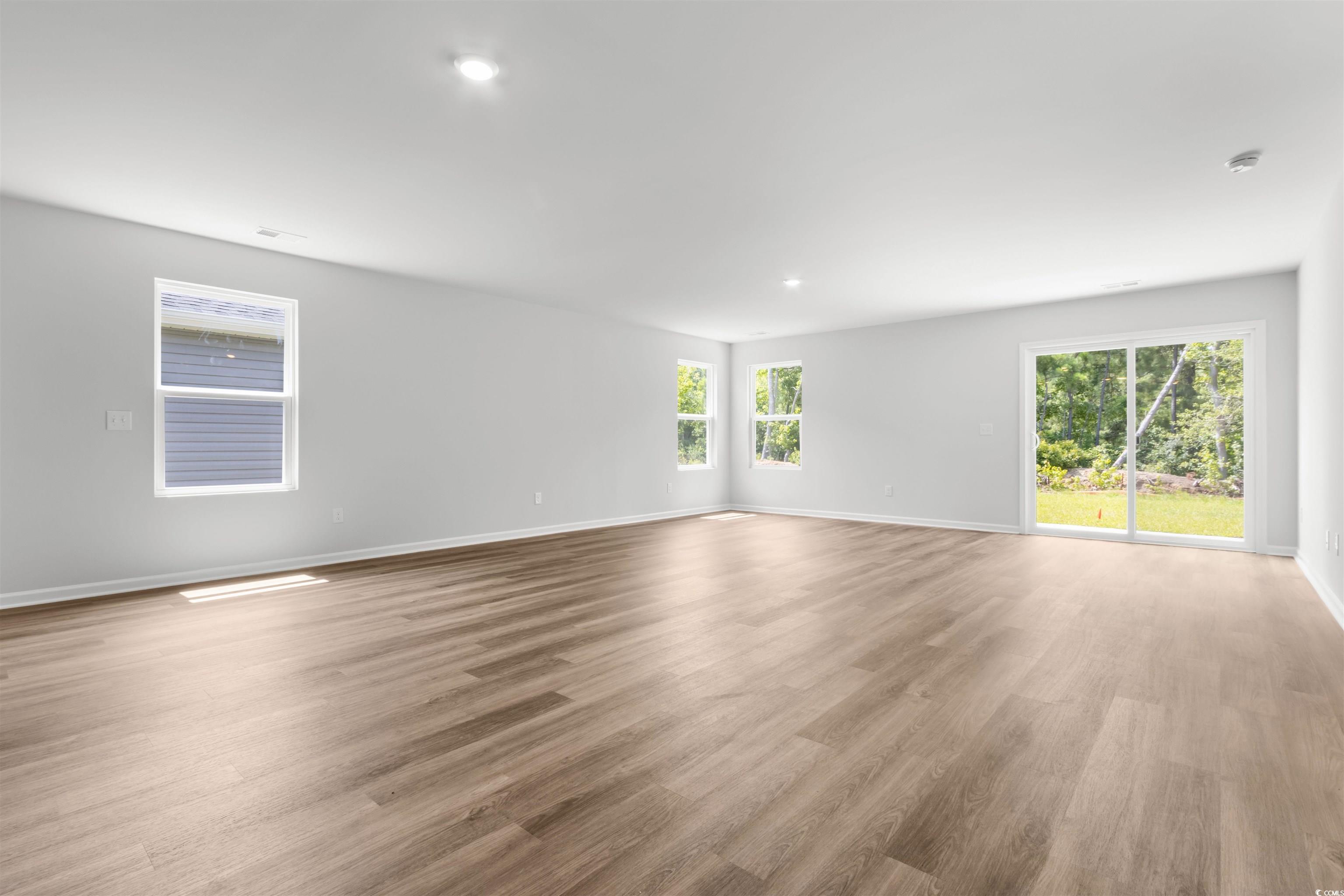 1044 Kinness Dr.