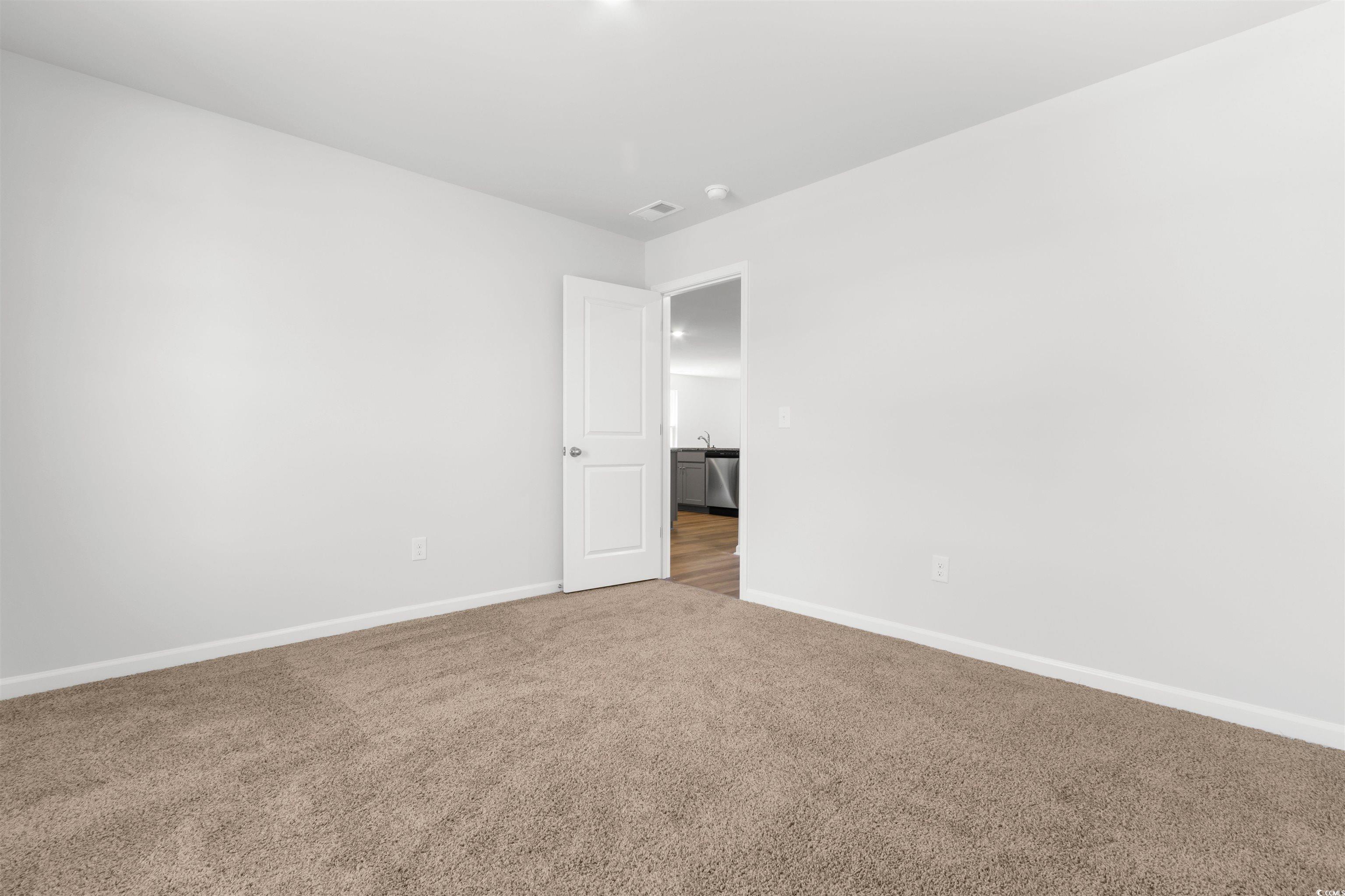 1044 Kinness Dr.