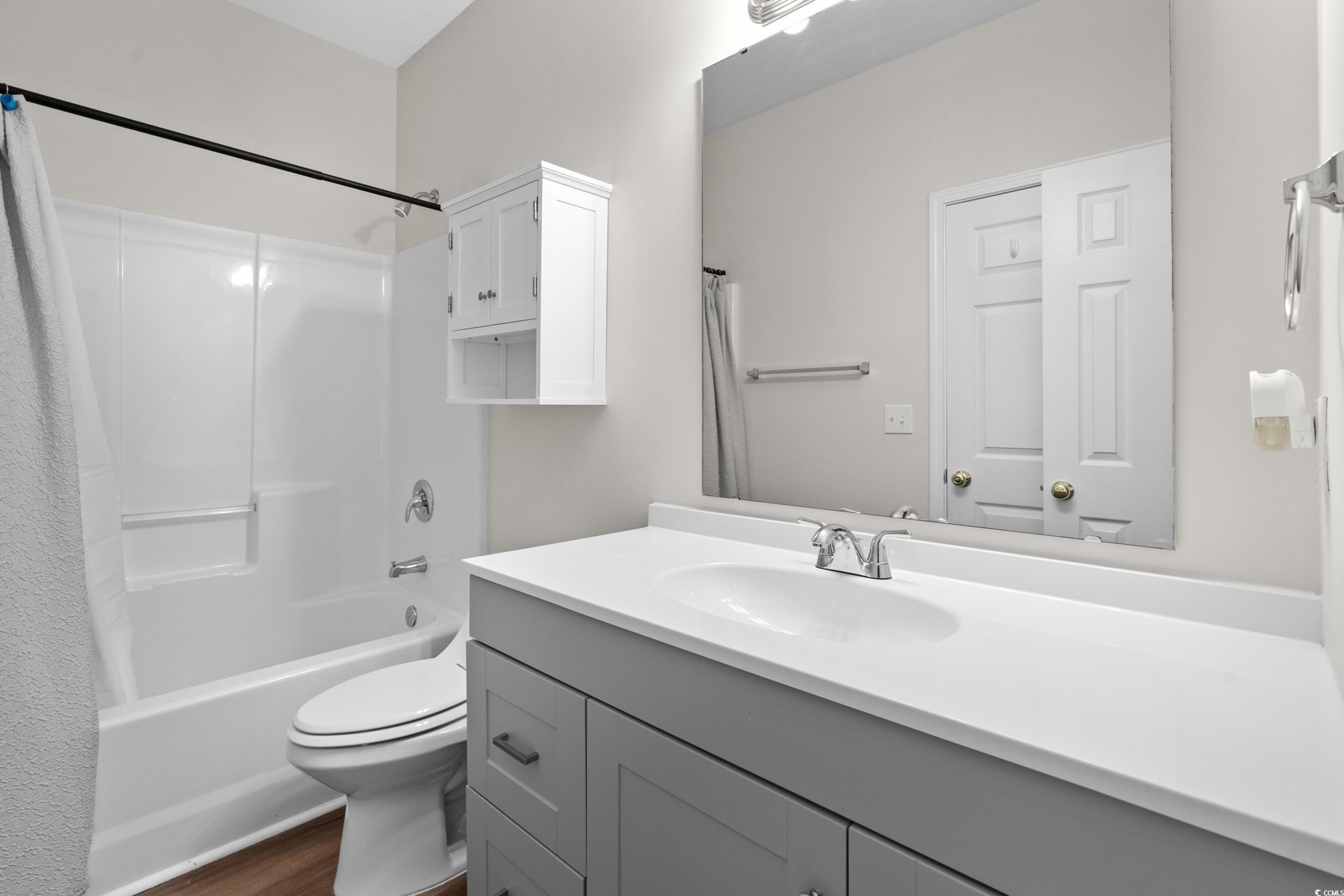 209 Wando River Rd. Unit: 10C