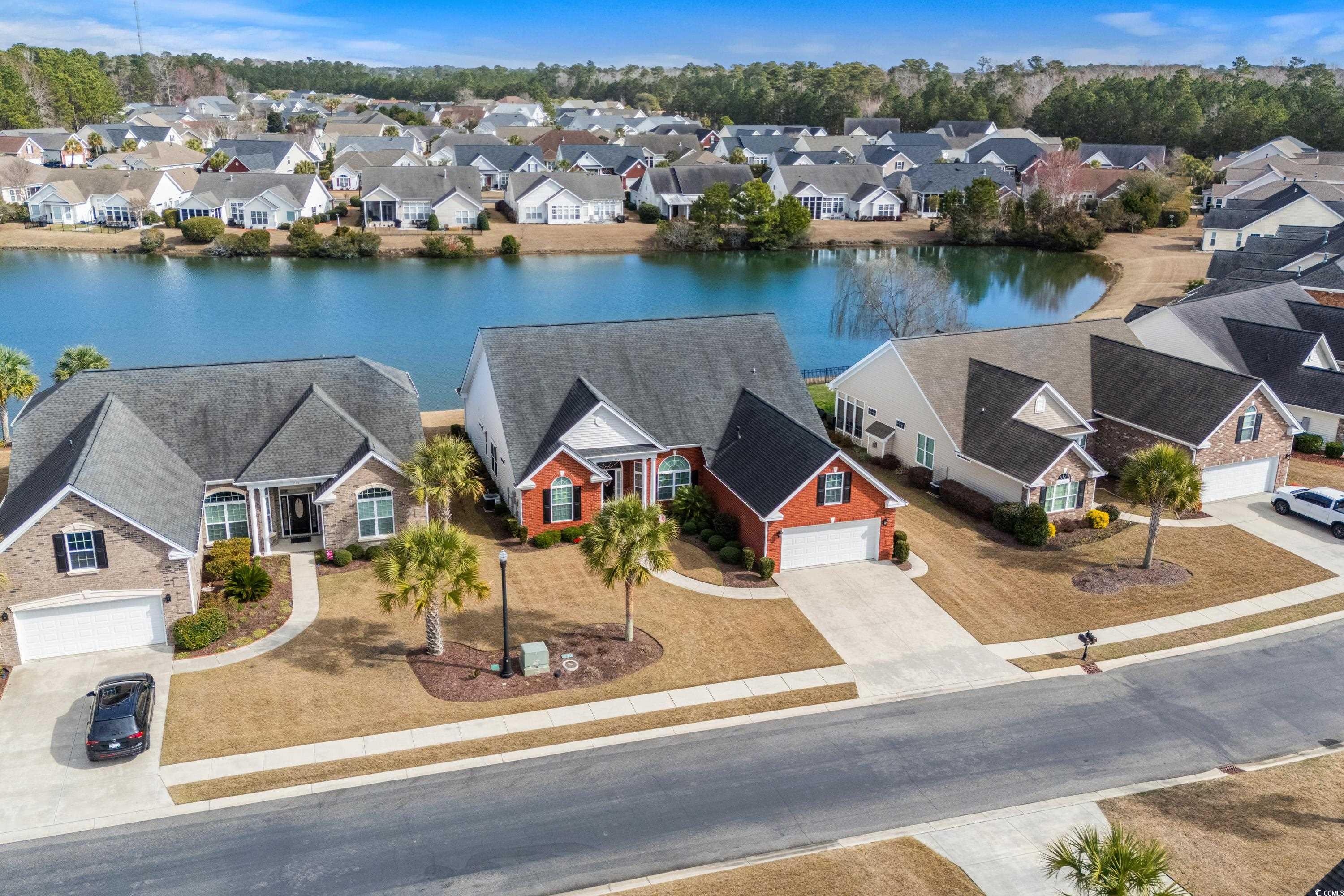 862 Edgewater Dr.