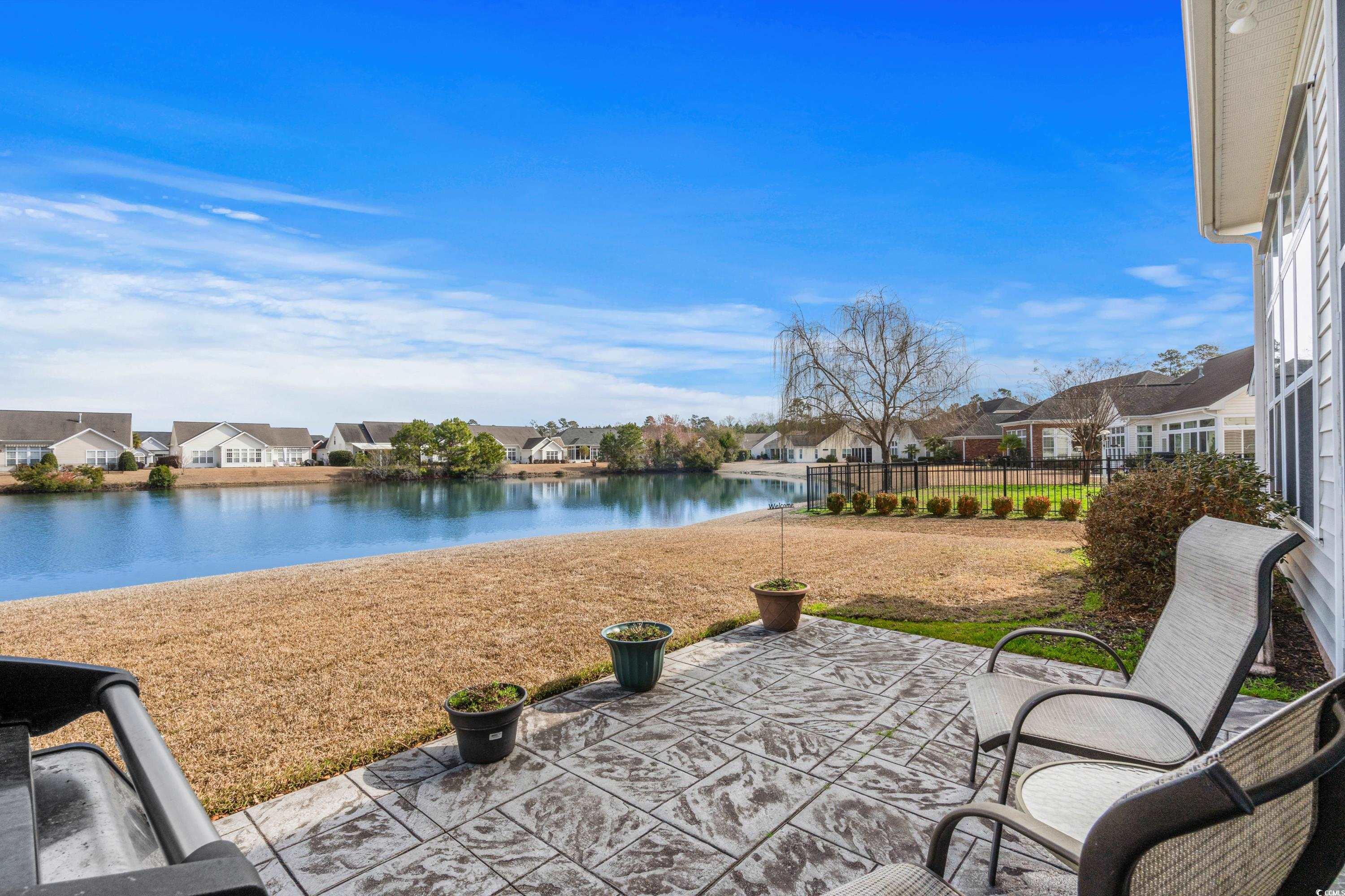 862 Edgewater Dr.