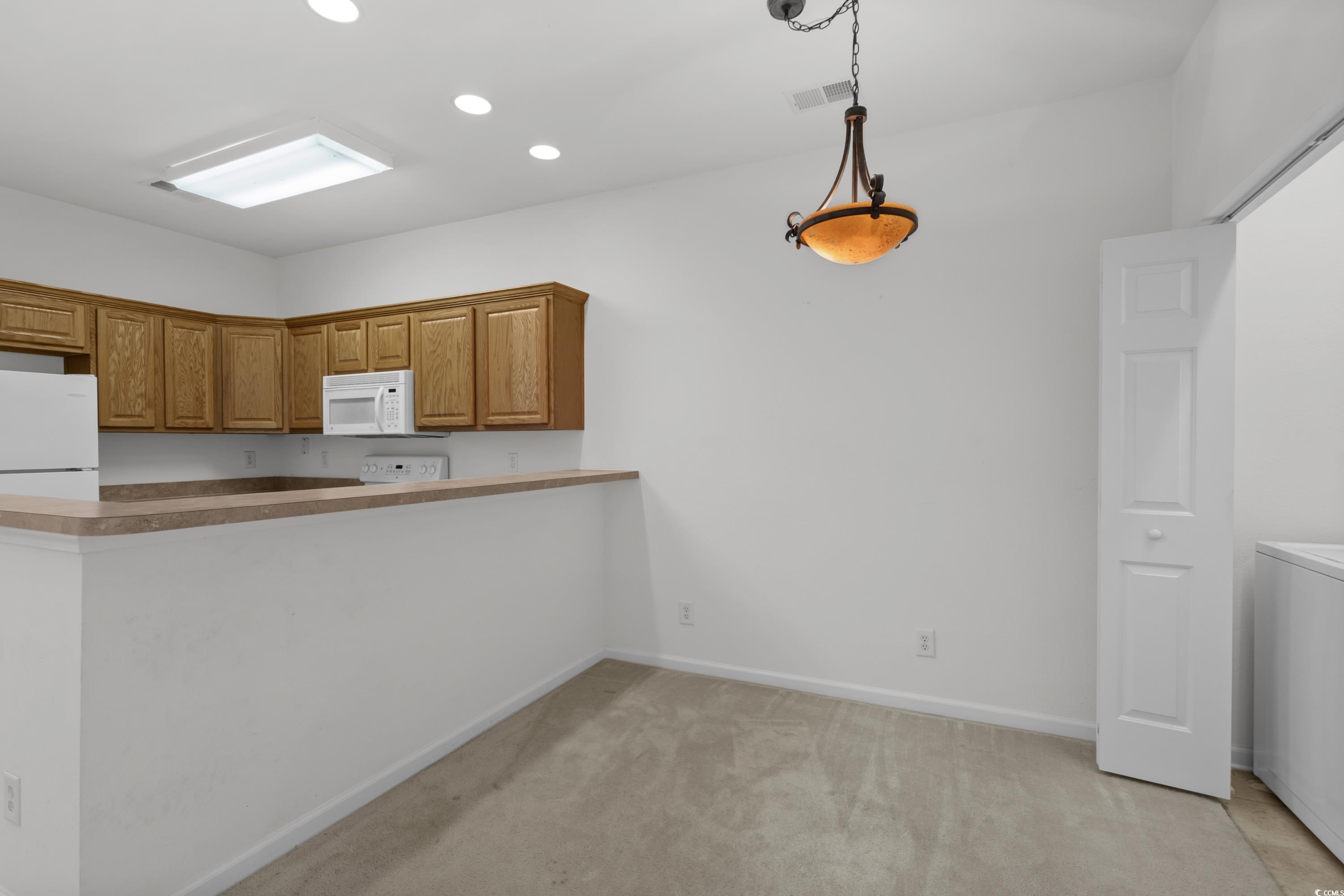 151 Chenoa Dr. Unit: 35-E