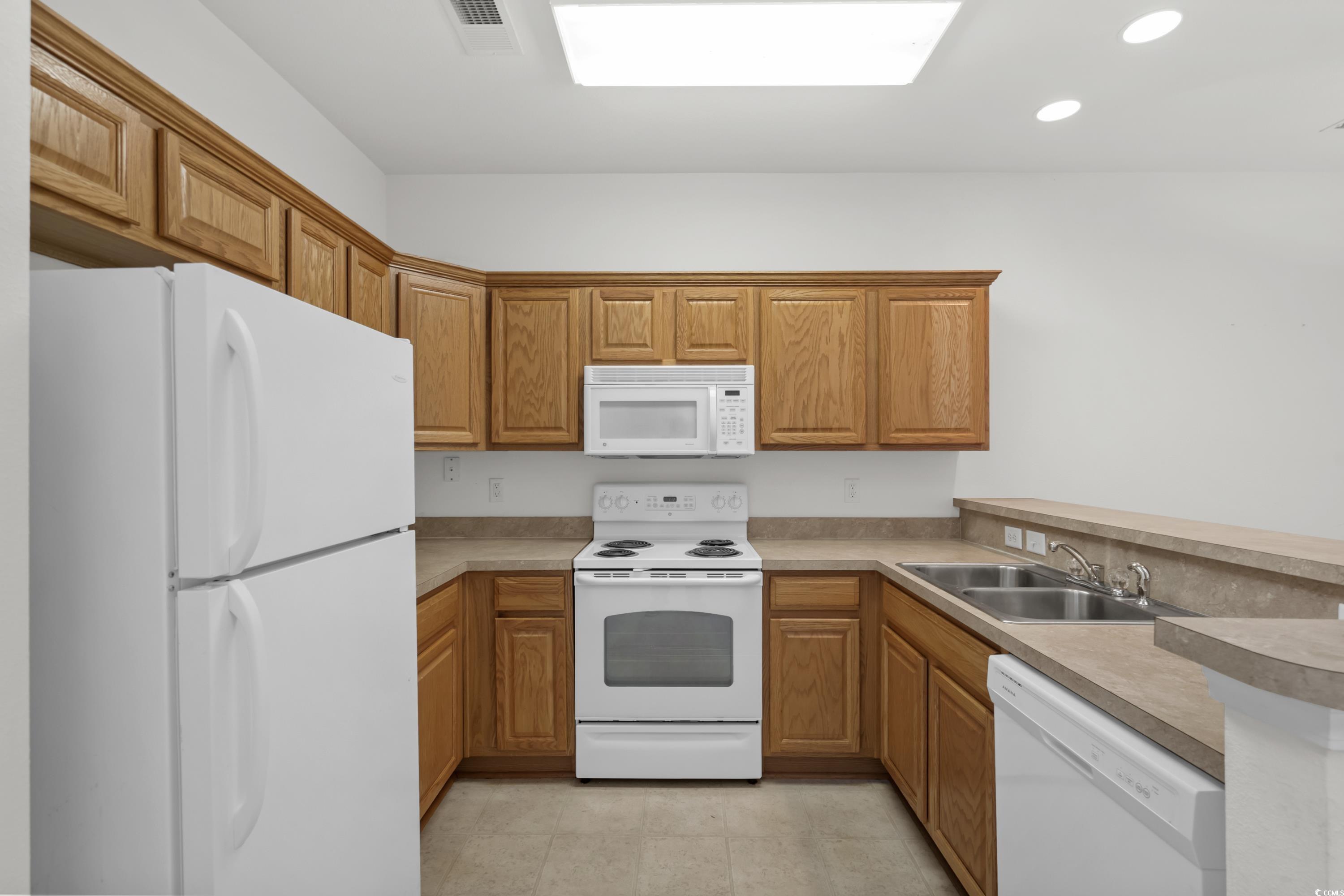 151 Chenoa Dr. Unit: 35-E