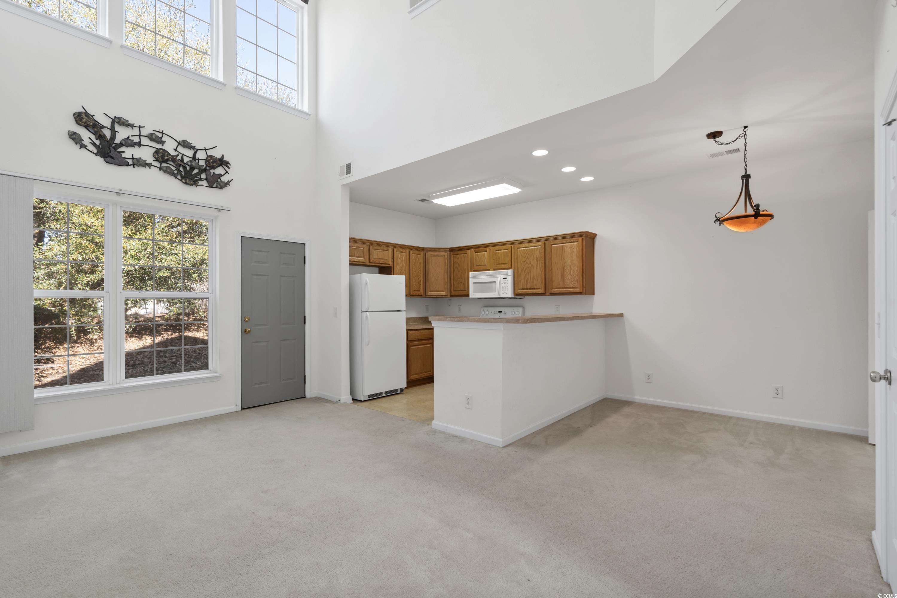 151 Chenoa Dr. Unit: 35-E