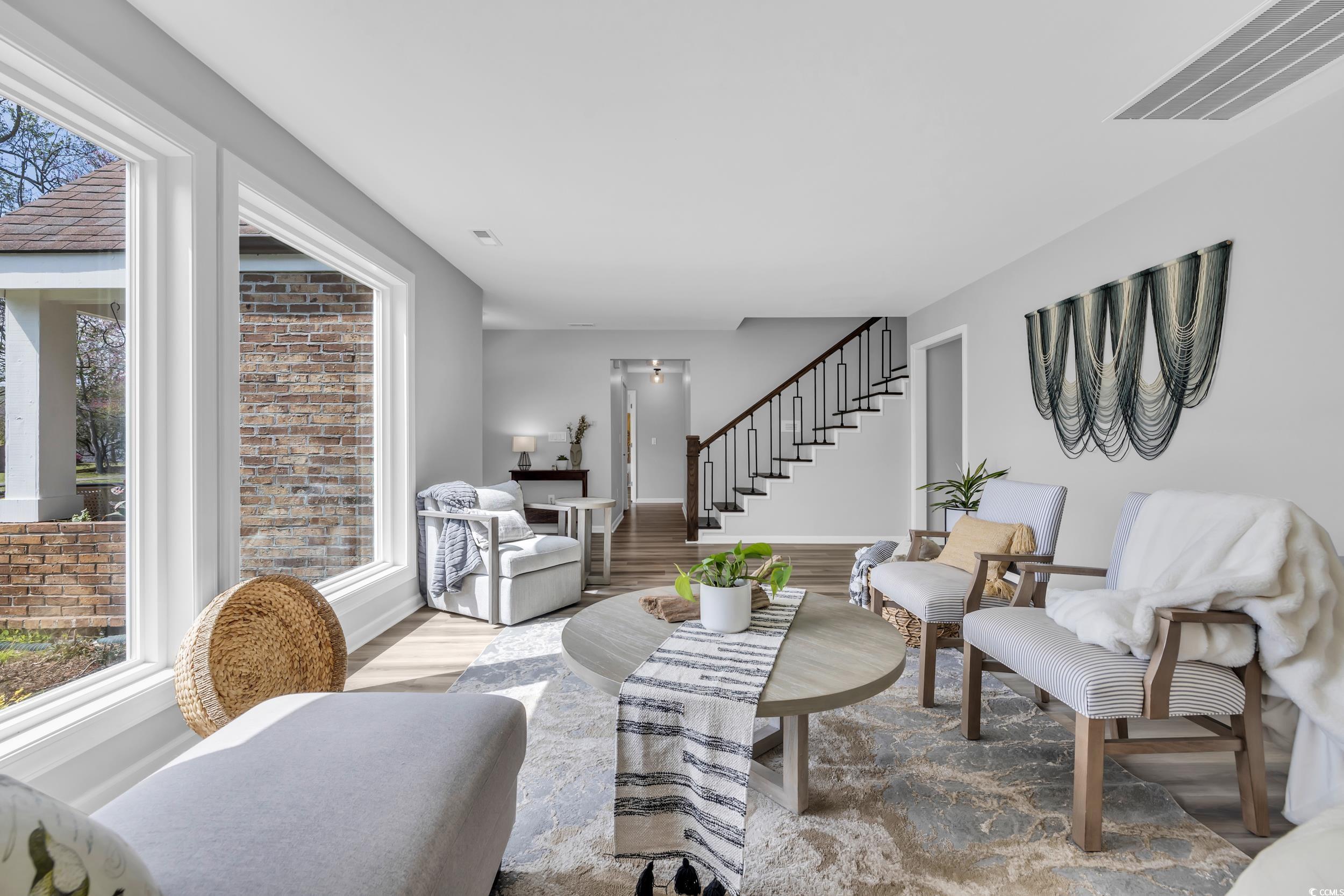 1625 Deer Park Ln.