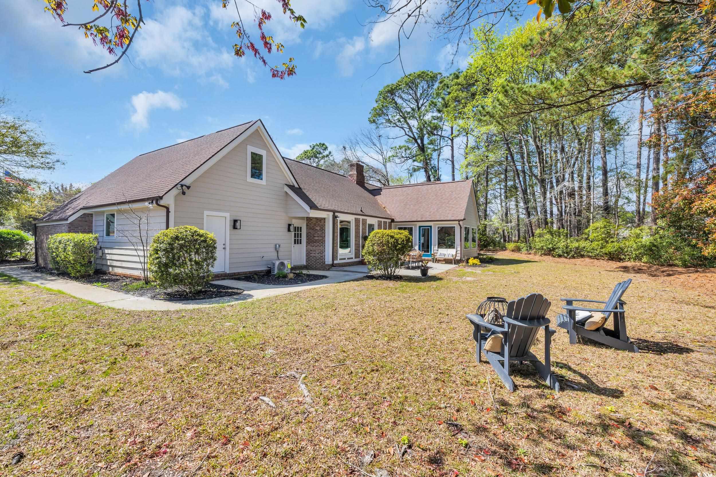 1625 Deer Park Ln.