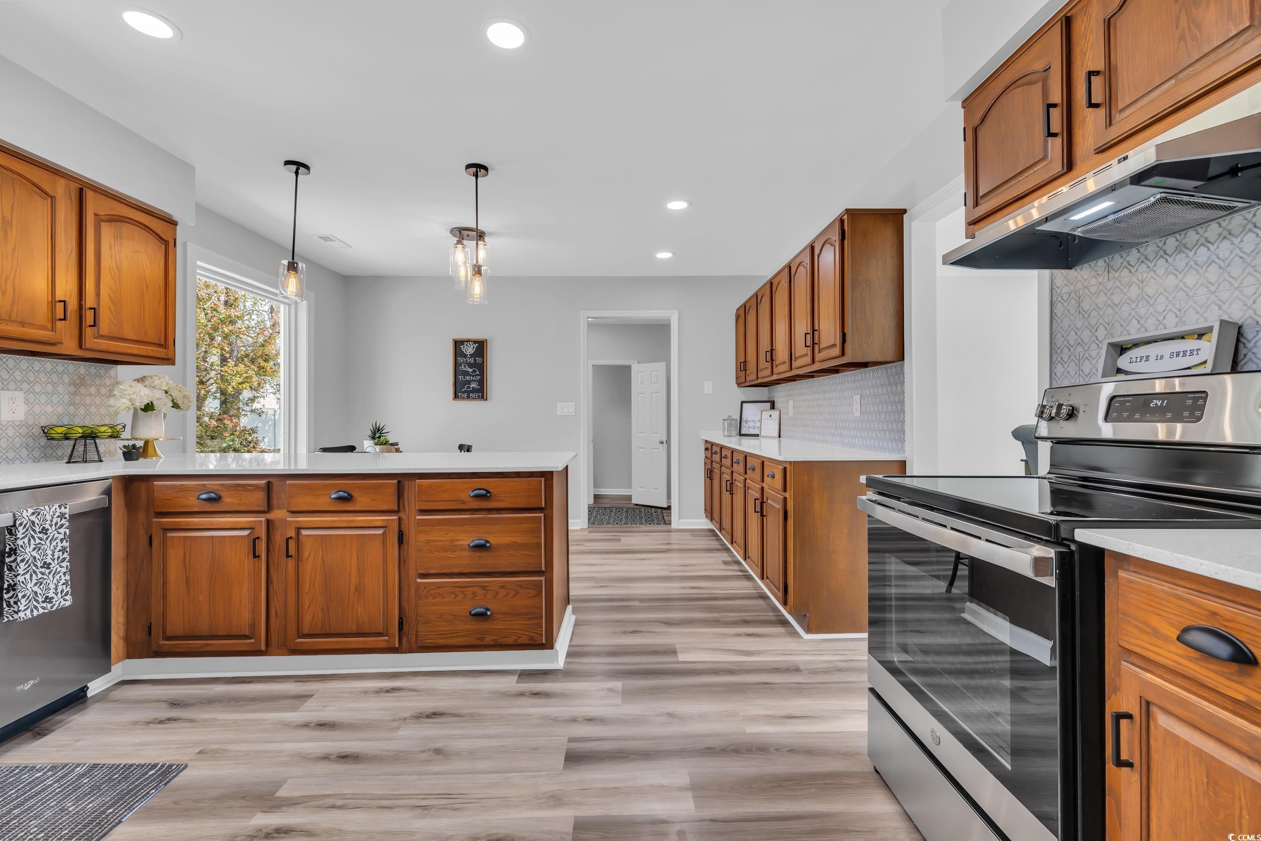 1625 Deer Park Ln.