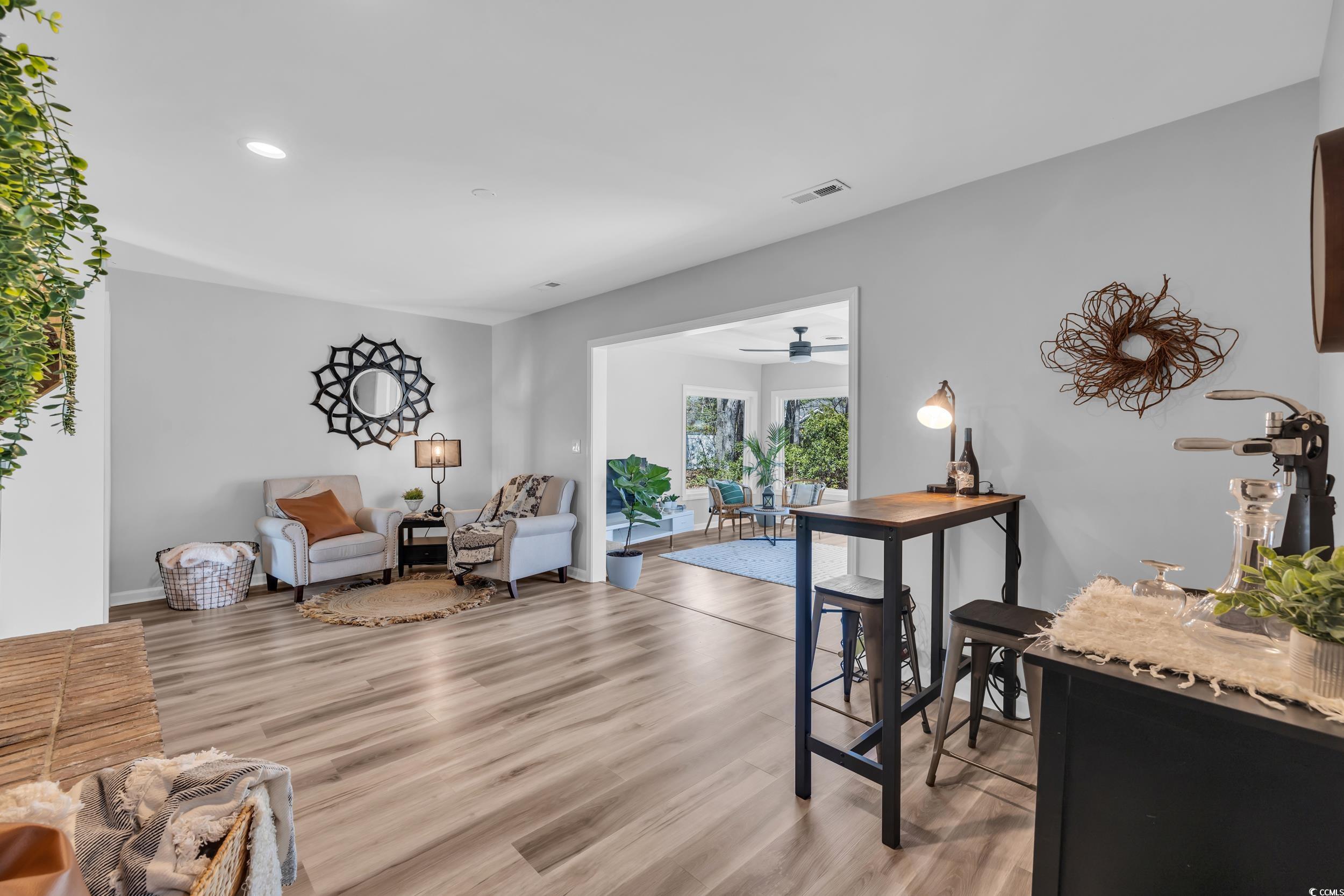 1625 Deer Park Ln.