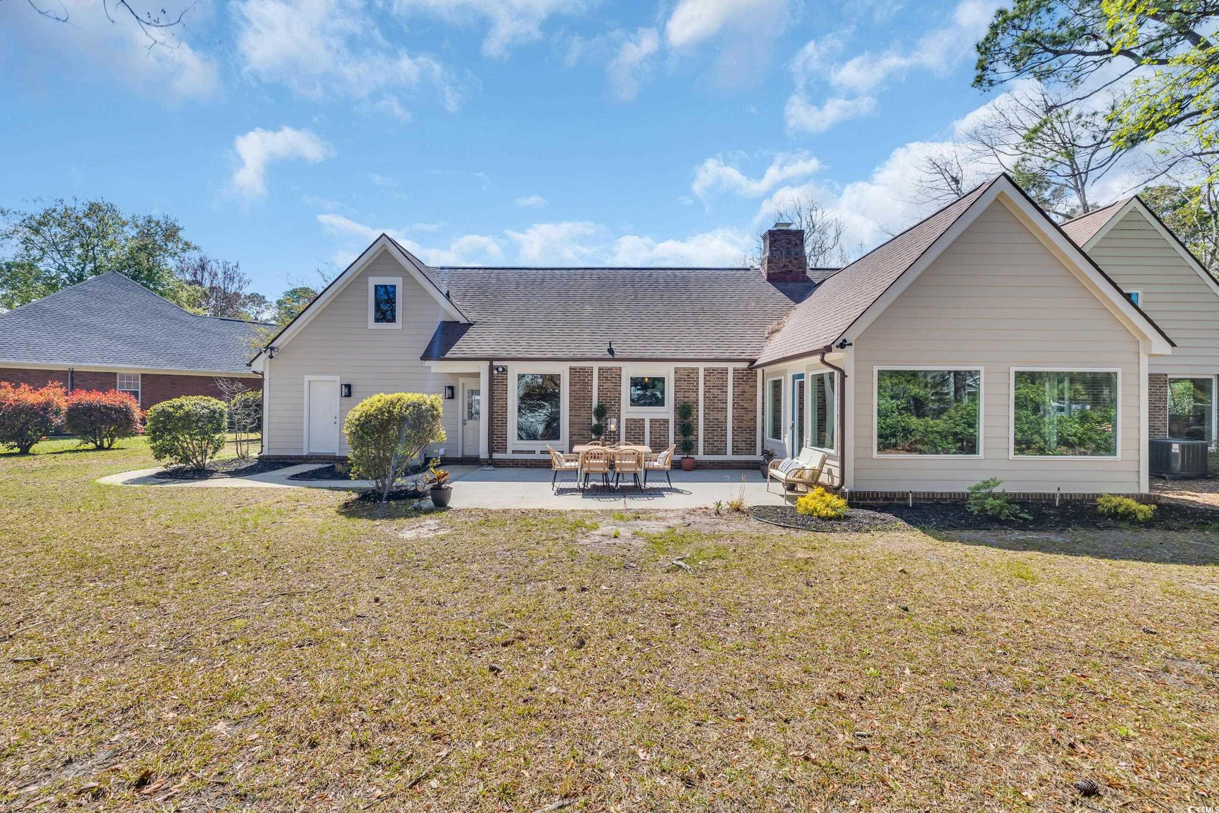1625 Deer Park Ln.