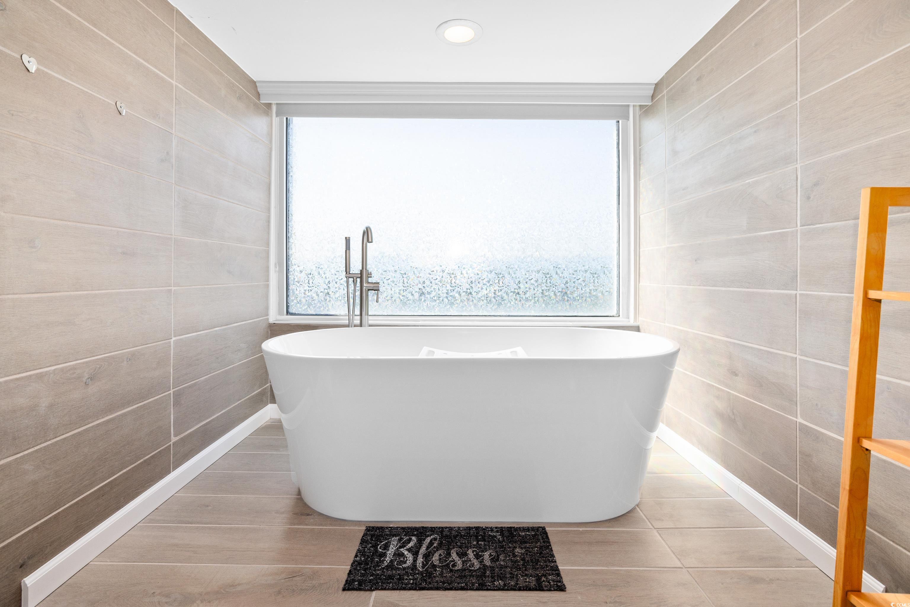 9820 Queensway Blvd. Unit: 502