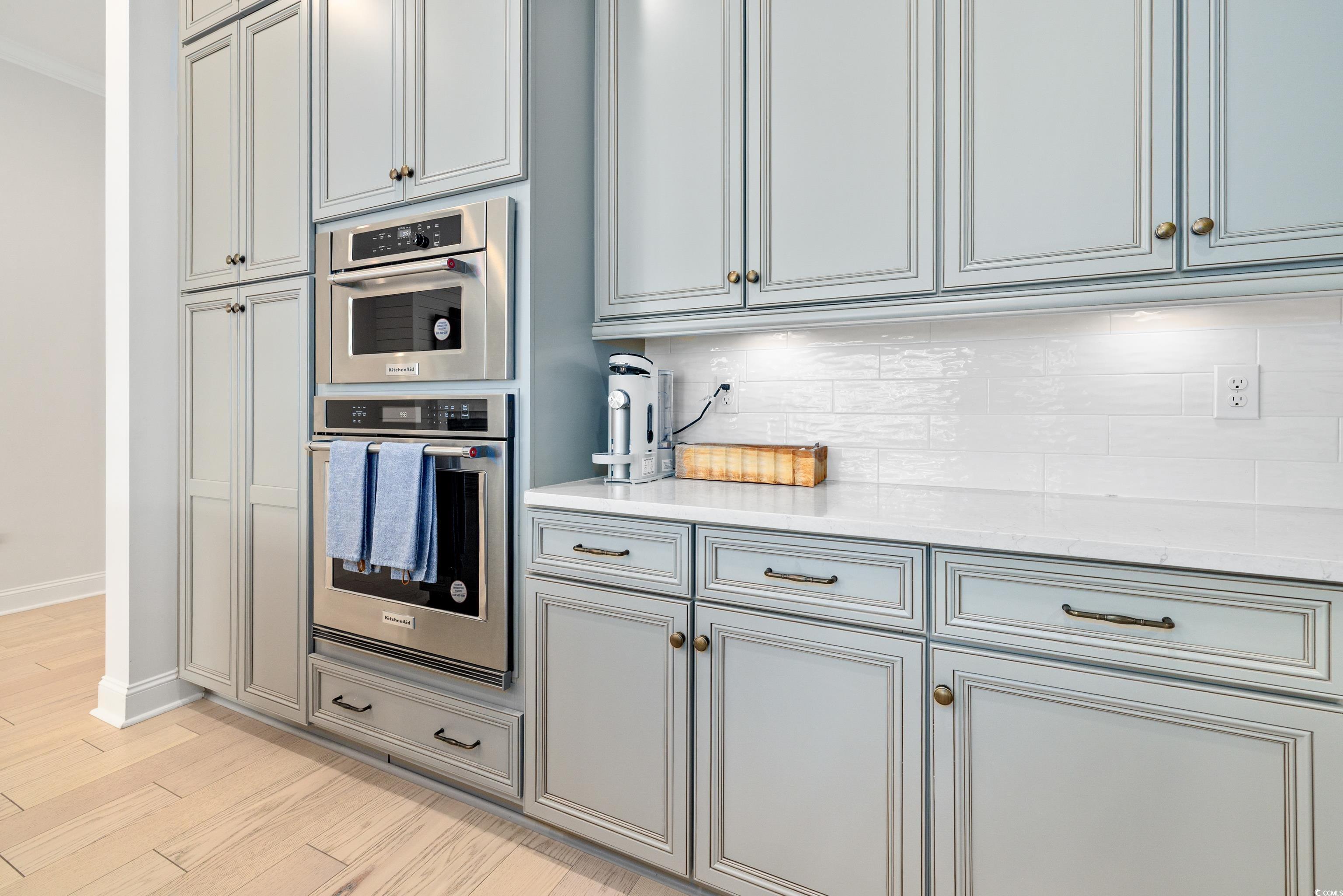 6304 Chadderton Circle