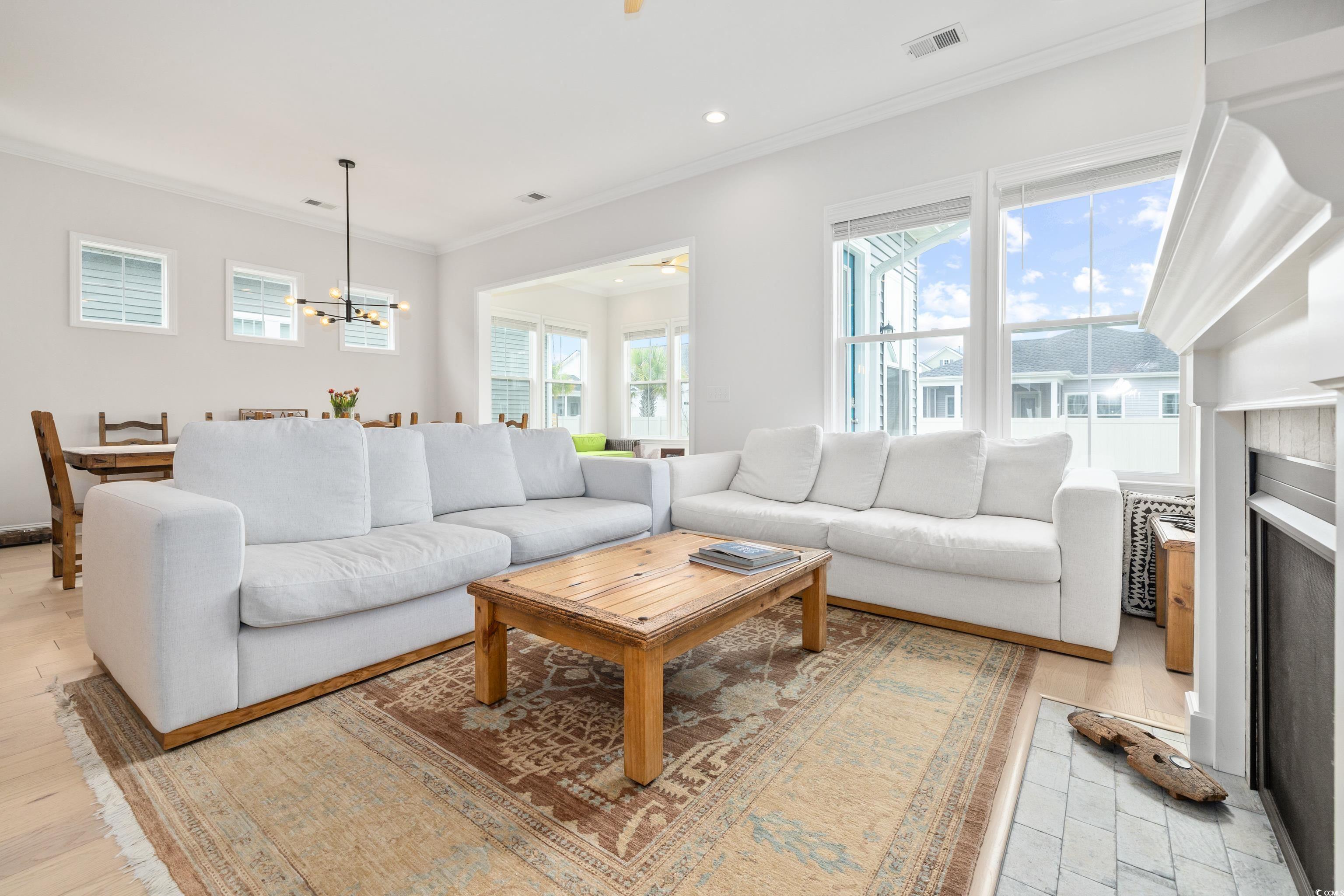 6304 Chadderton Circle