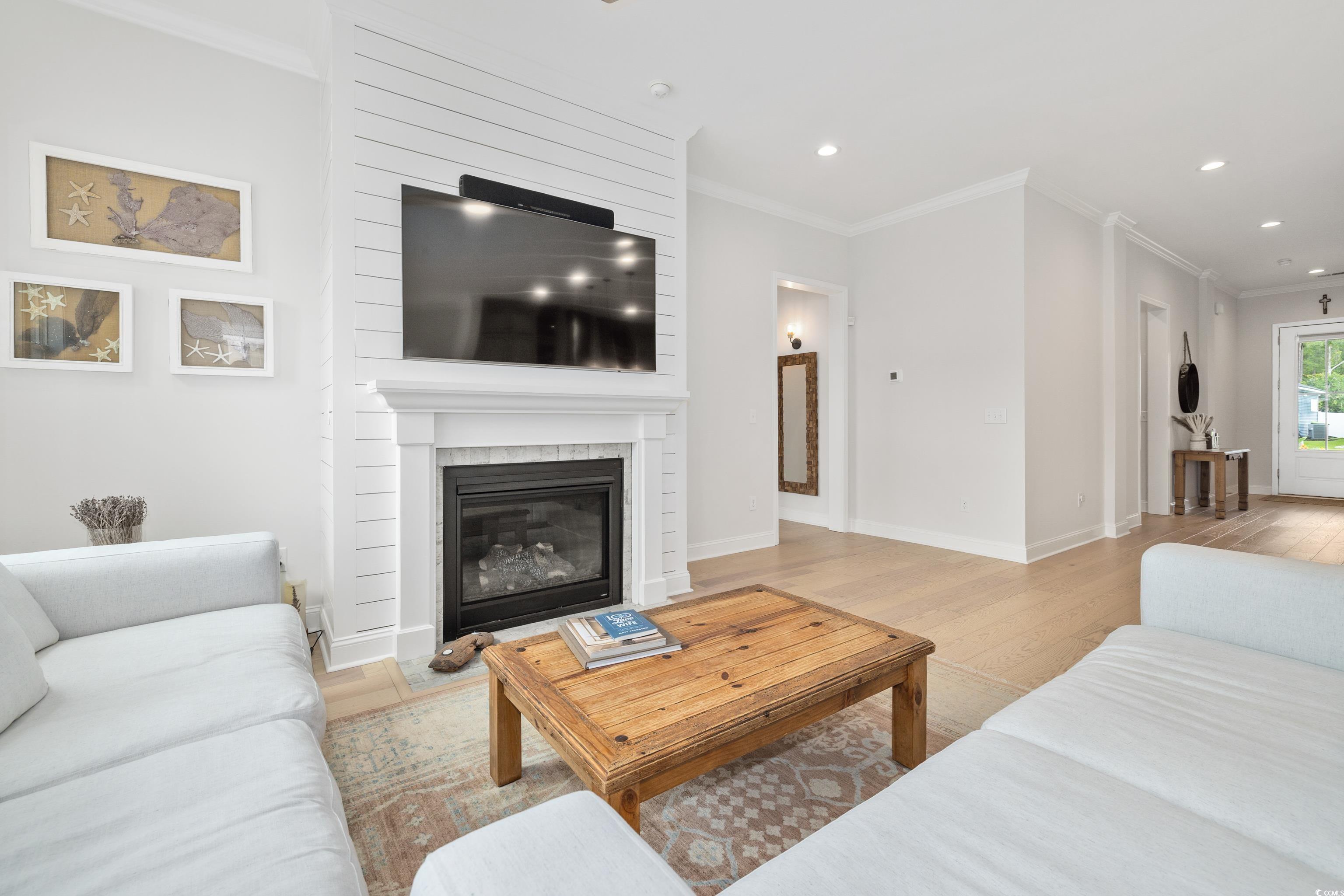 6304 Chadderton Circle