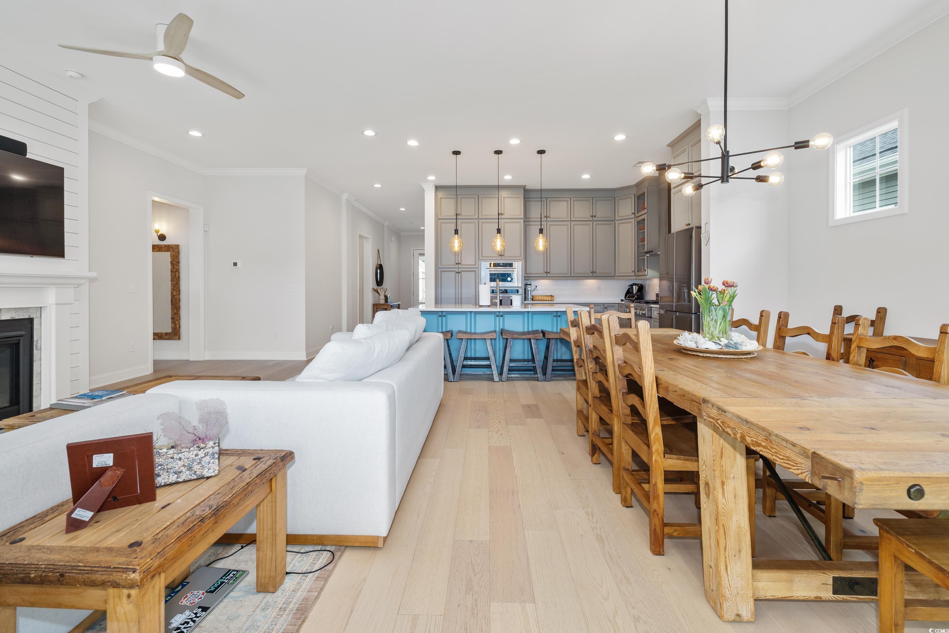 6304 Chadderton Circle