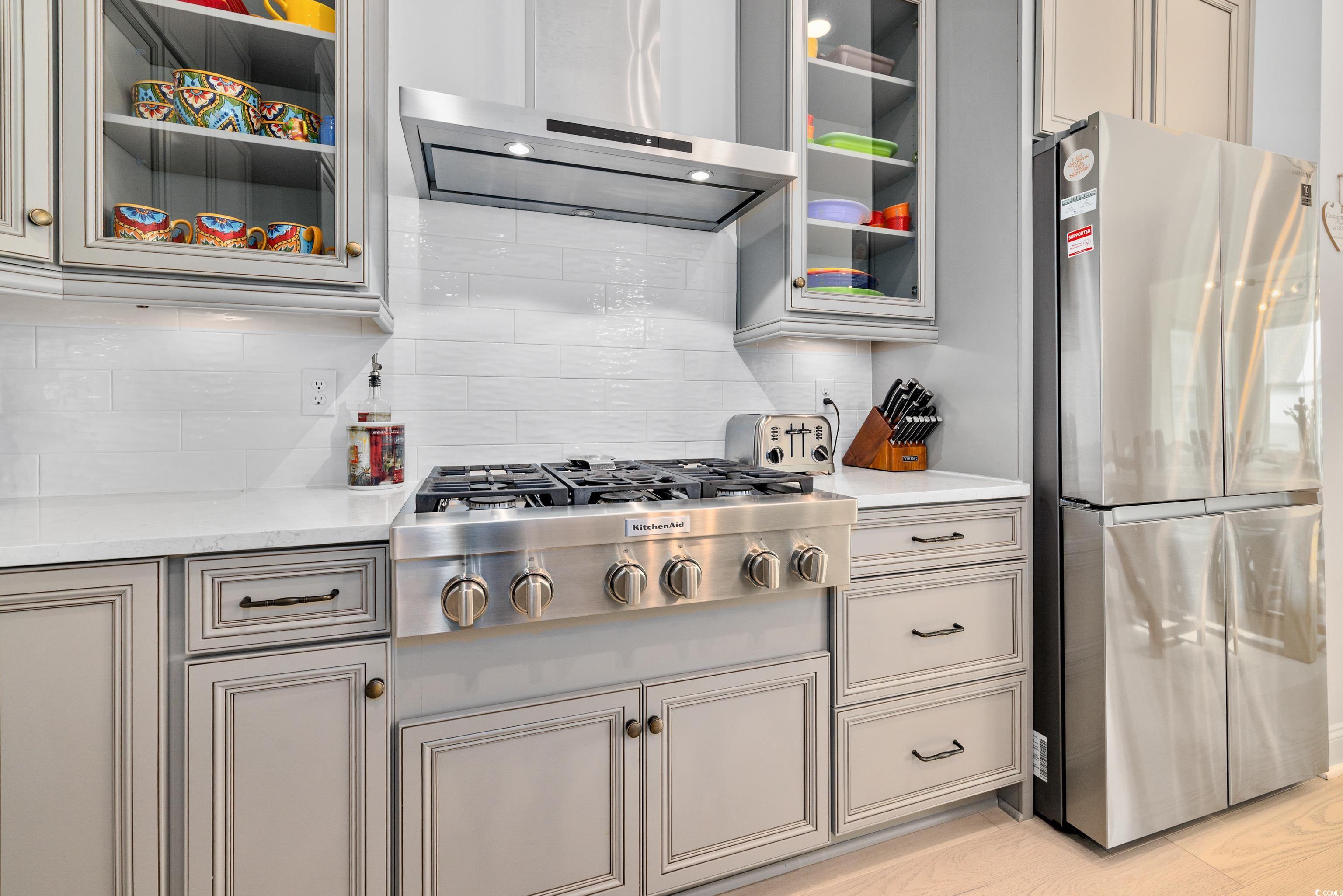 6304 Chadderton Circle