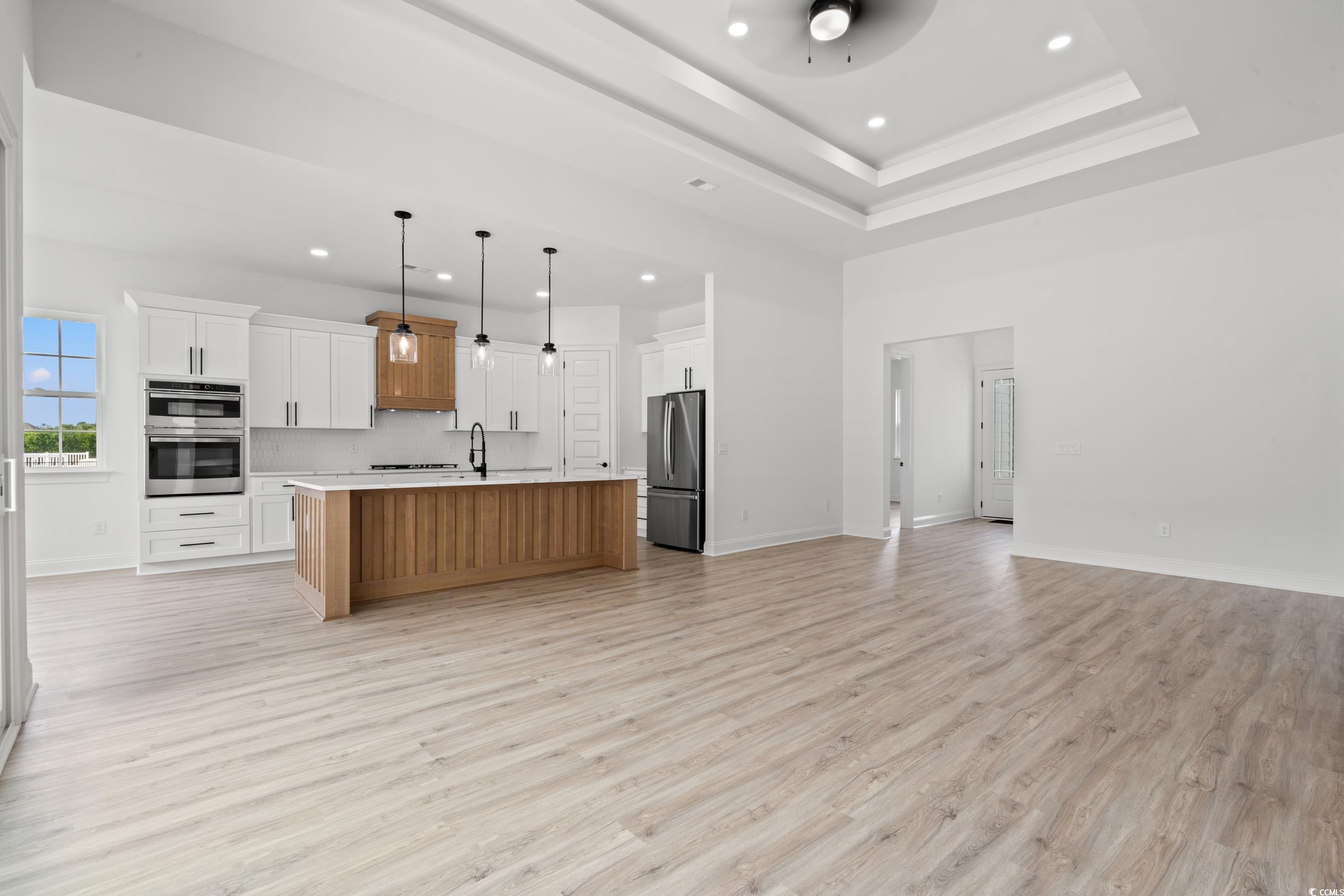1009 Englemann Oak Dr.