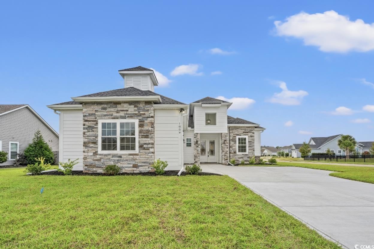1009 Englemann Oak Dr.