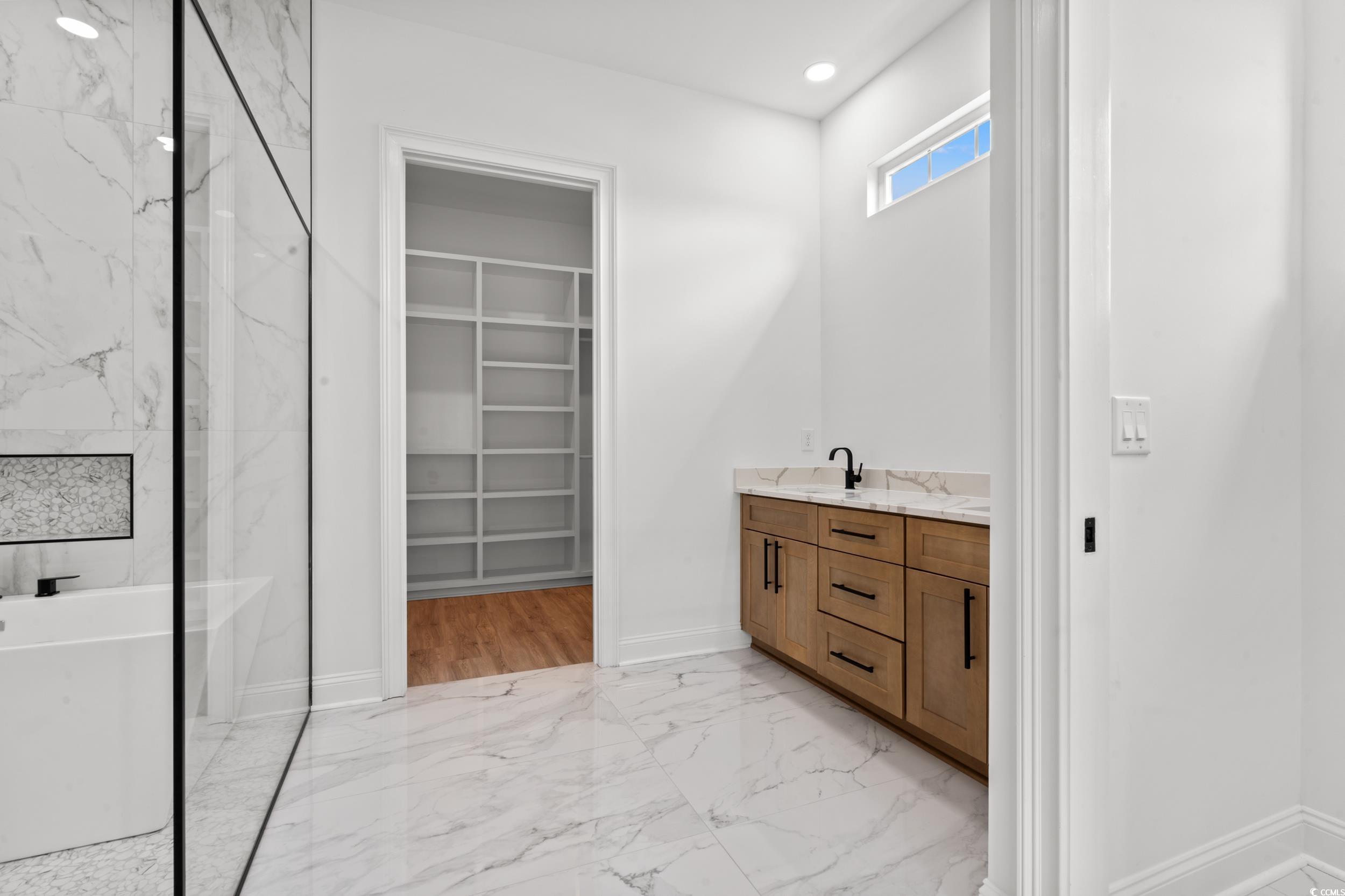 1009 Englemann Oak Dr.