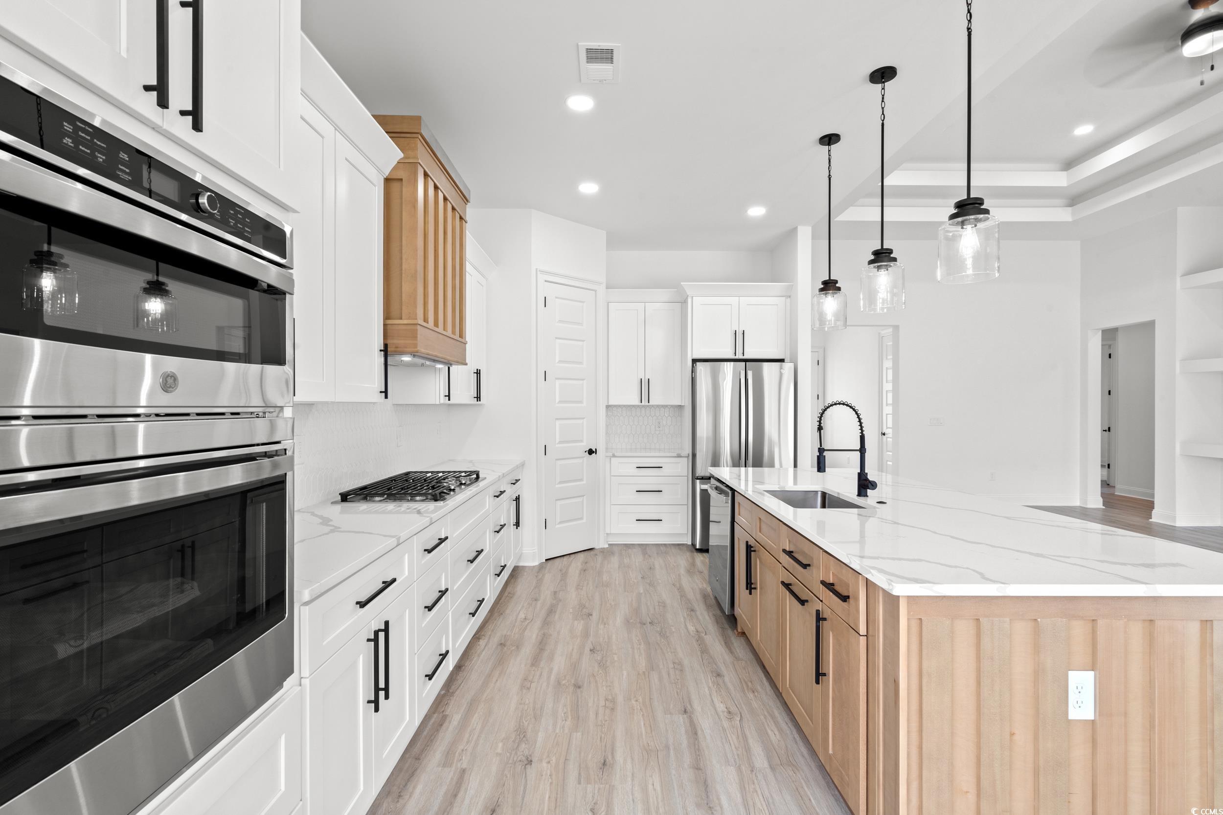 1009 Englemann Oak Dr.